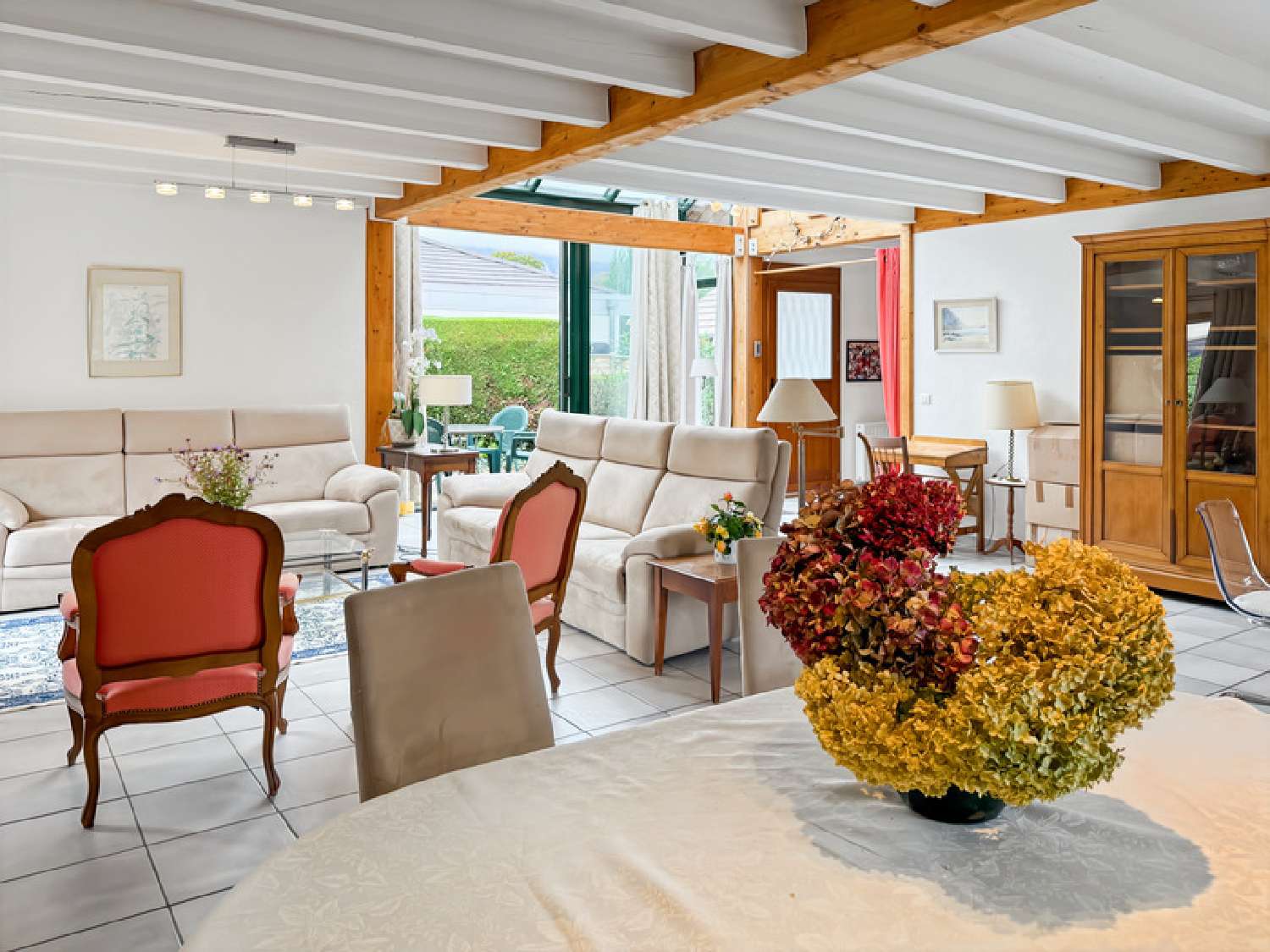  te koop huis Saint-Genis-Pouilly Ain 2