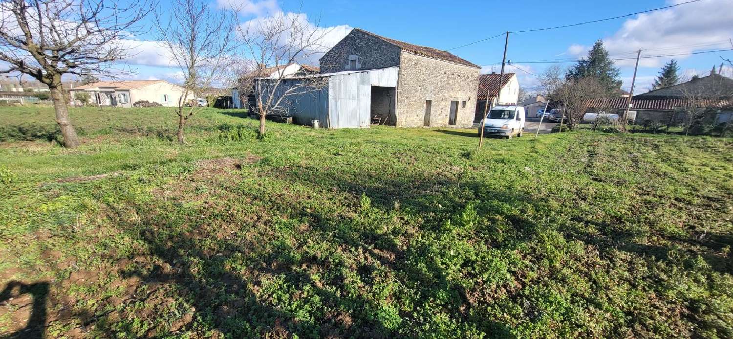 for sale house Saint-Hilaire-des-Loges Vendée 2