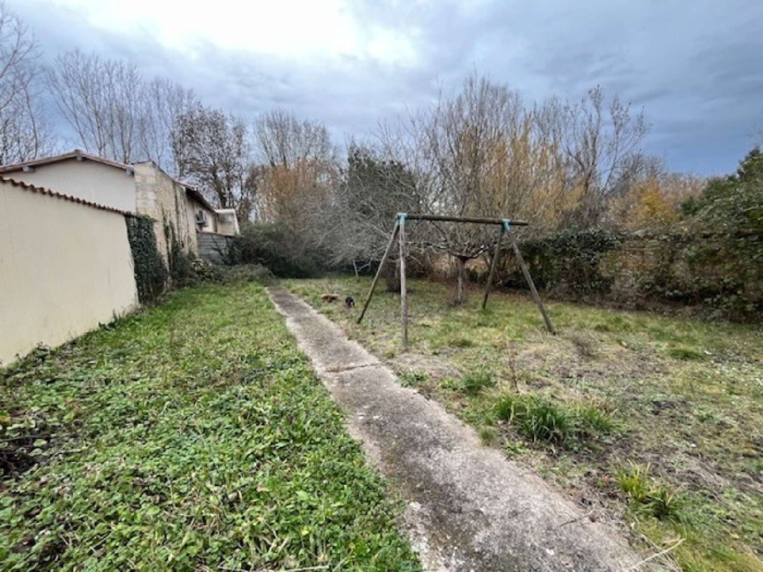  for sale house Saint-Jean-d'Angély Charente-Maritime 1