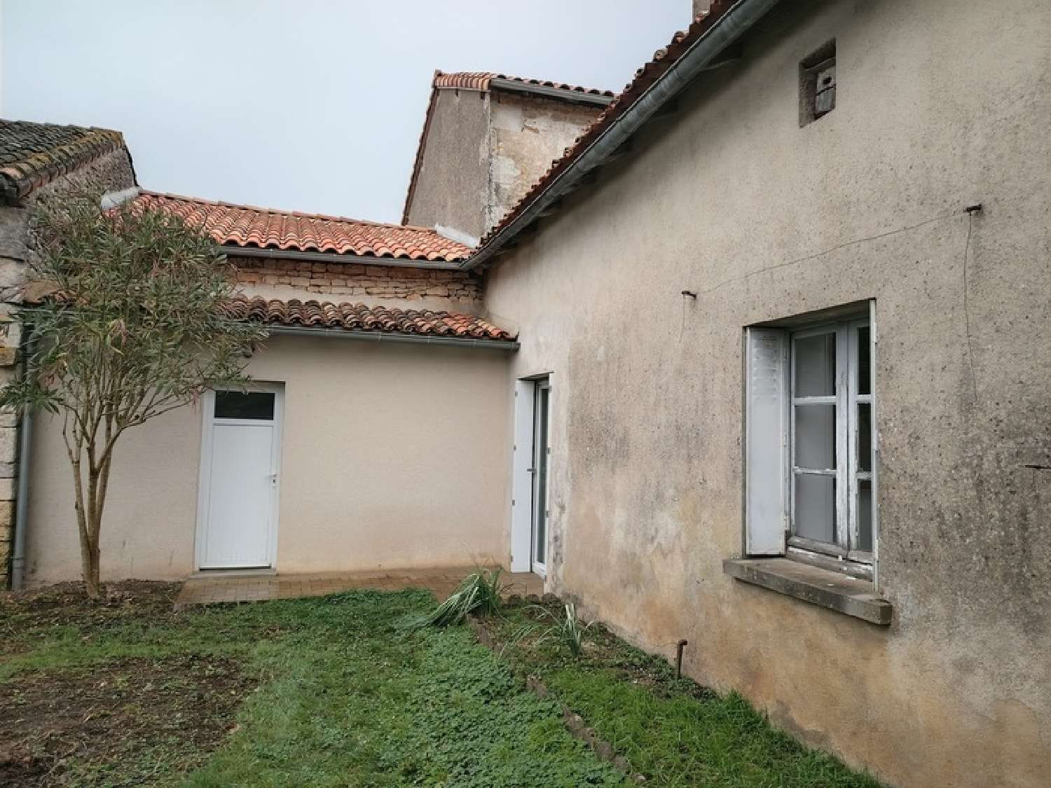  à vendre maison Saint-Macoux Vienne 2