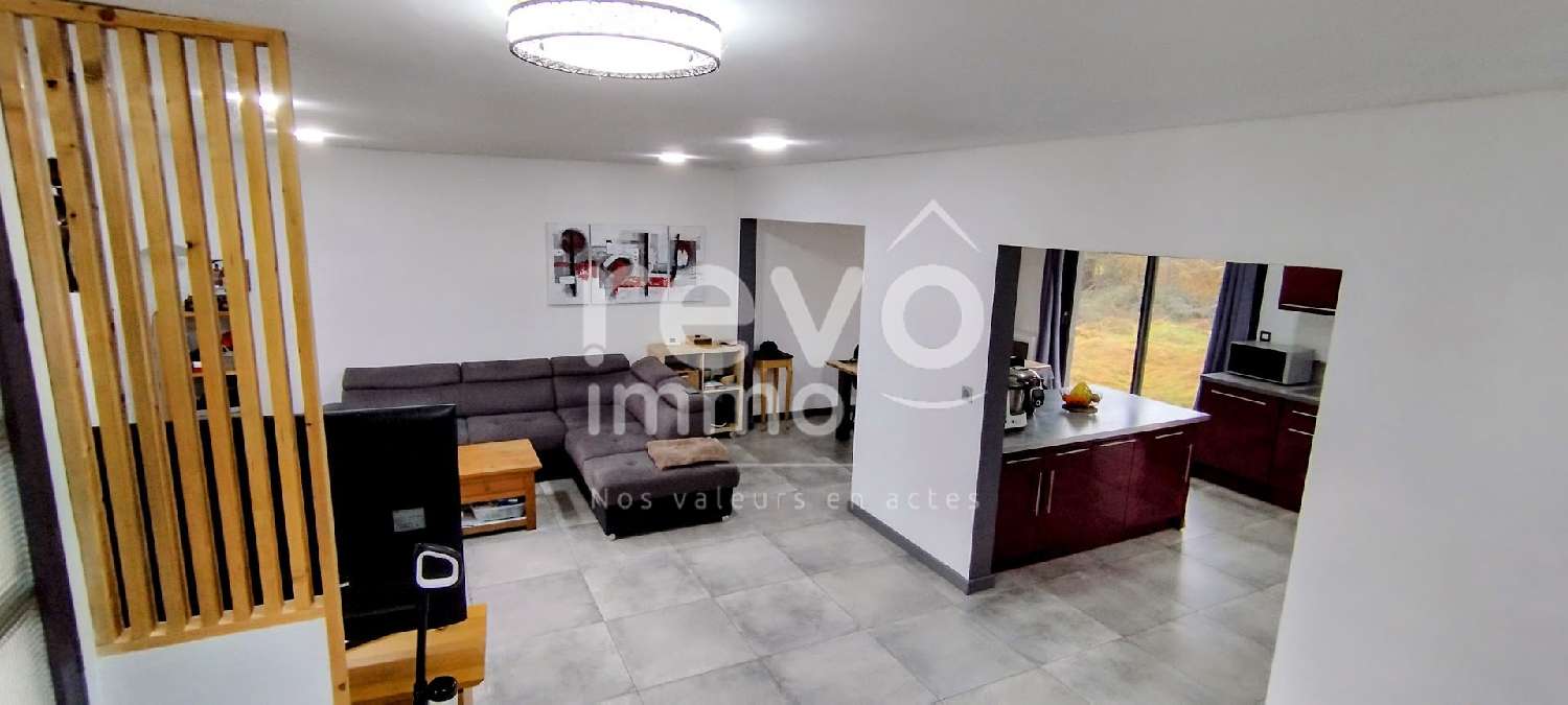  à vendre maison Saint-Martin-du-Fouilloux Maine-et-Loire 3