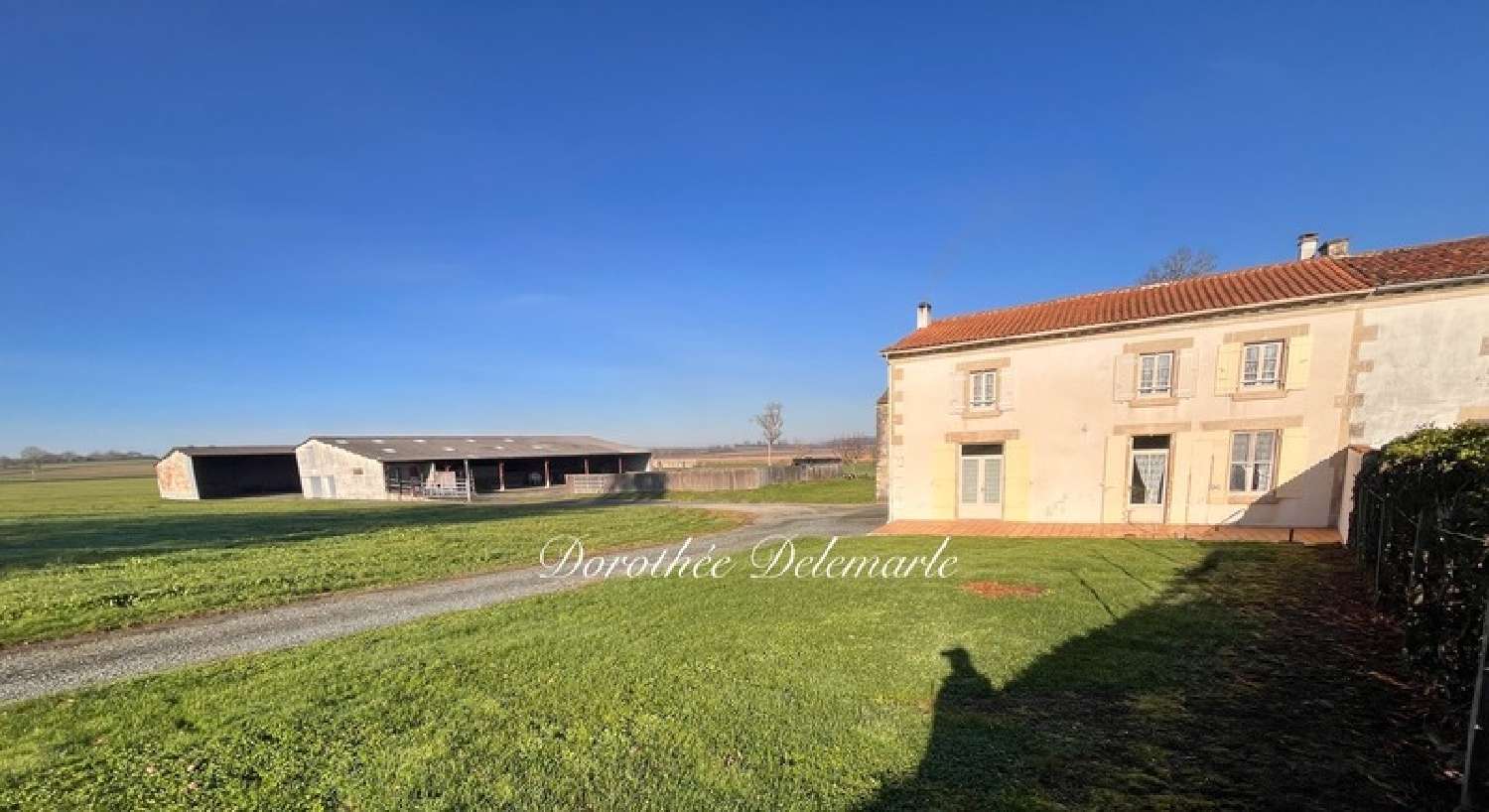  for sale house Saint-Pierre-de-l'Île Charente-Maritime 1