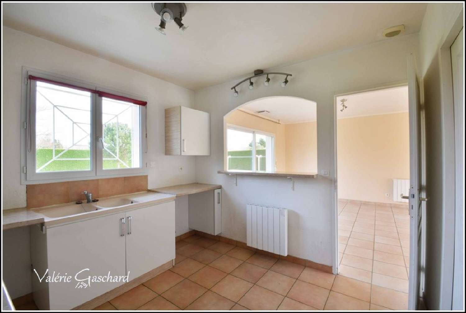  for sale house Saint-Seurin-sur-l'Isle Gironde 6