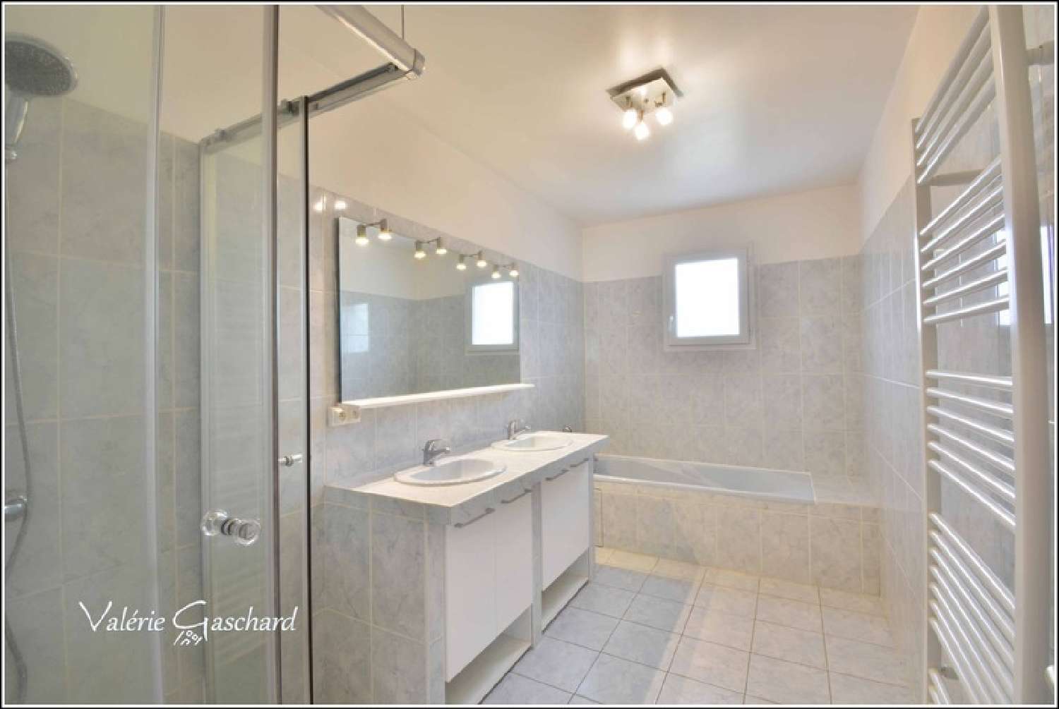  for sale house Saint-Seurin-sur-l'Isle Gironde 8