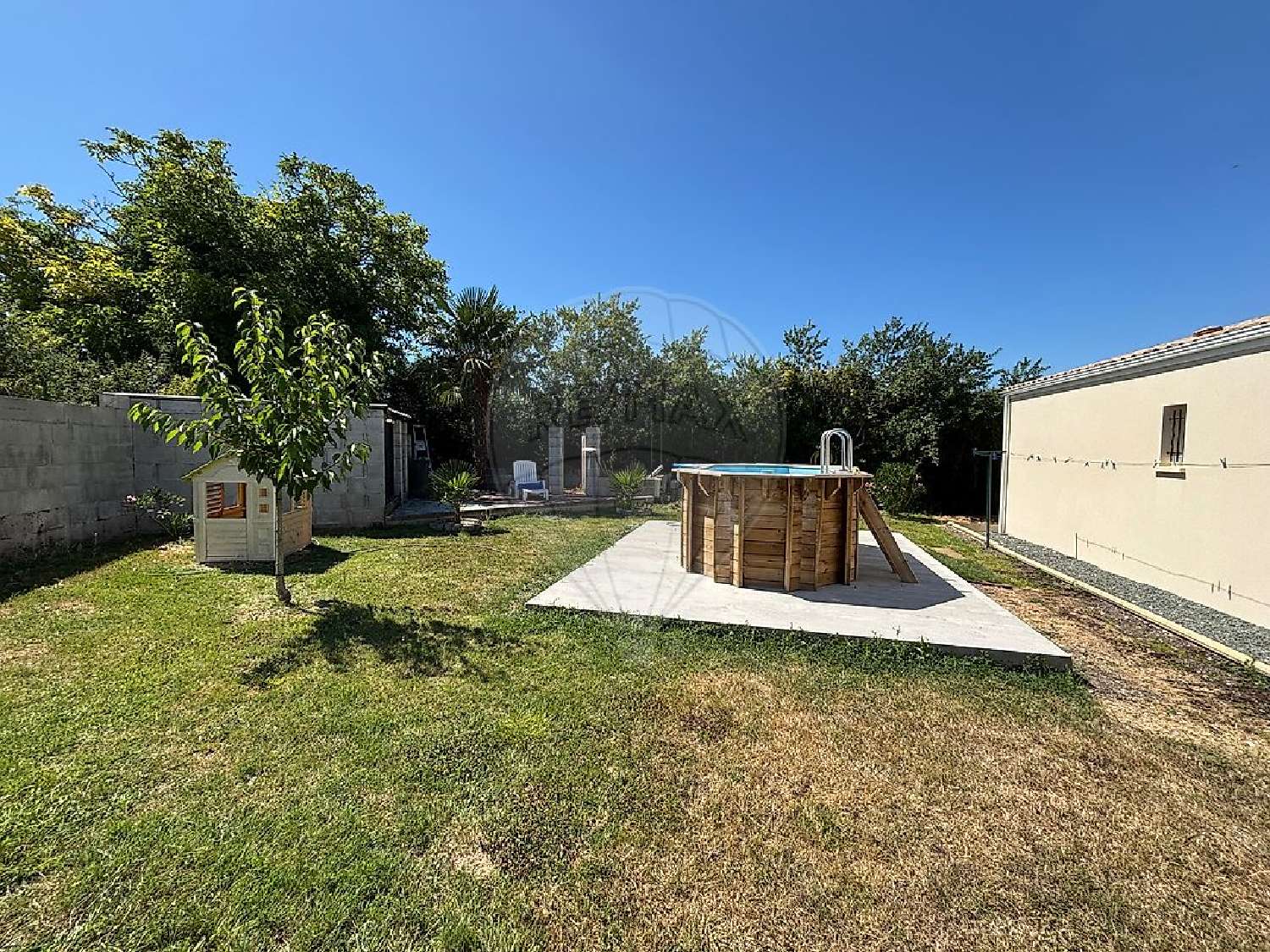  for sale house Saint-Sulpice-de-Royan Charente-Maritime 2