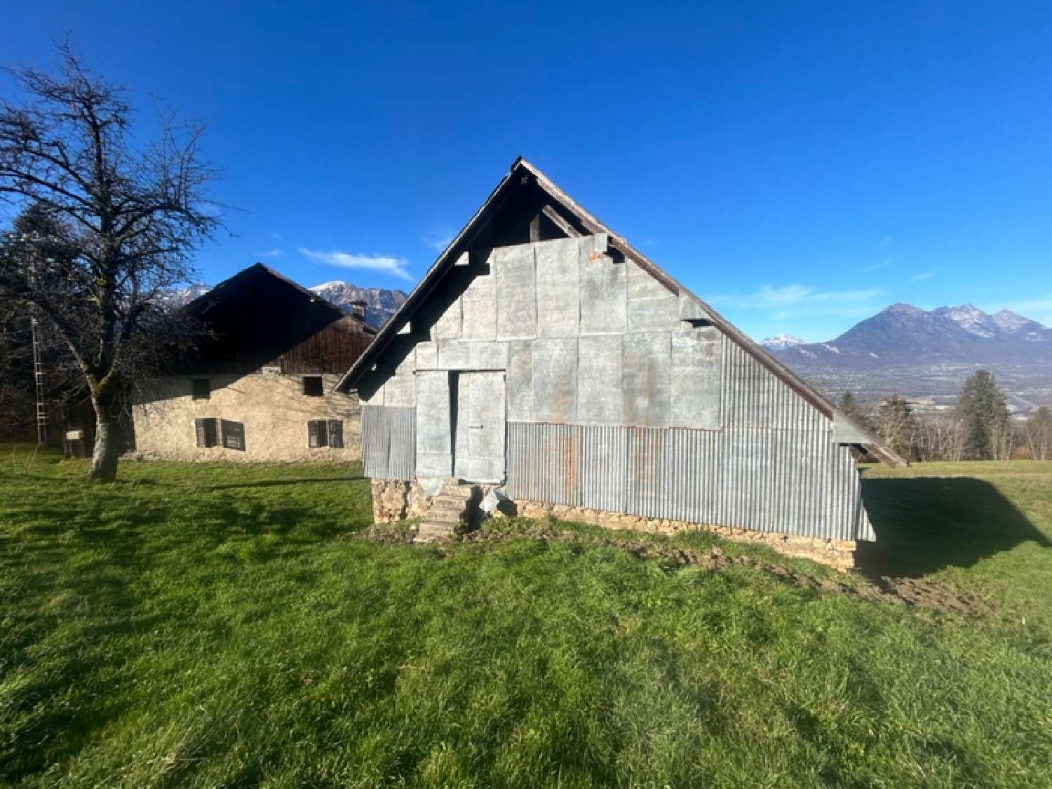  à vendre maison Saint-Vital Savoie 3