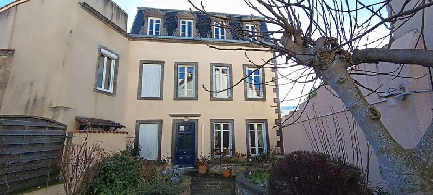  te koop huis Sauvagnat-Sainte-Marthe Puy-de-Dôme 1