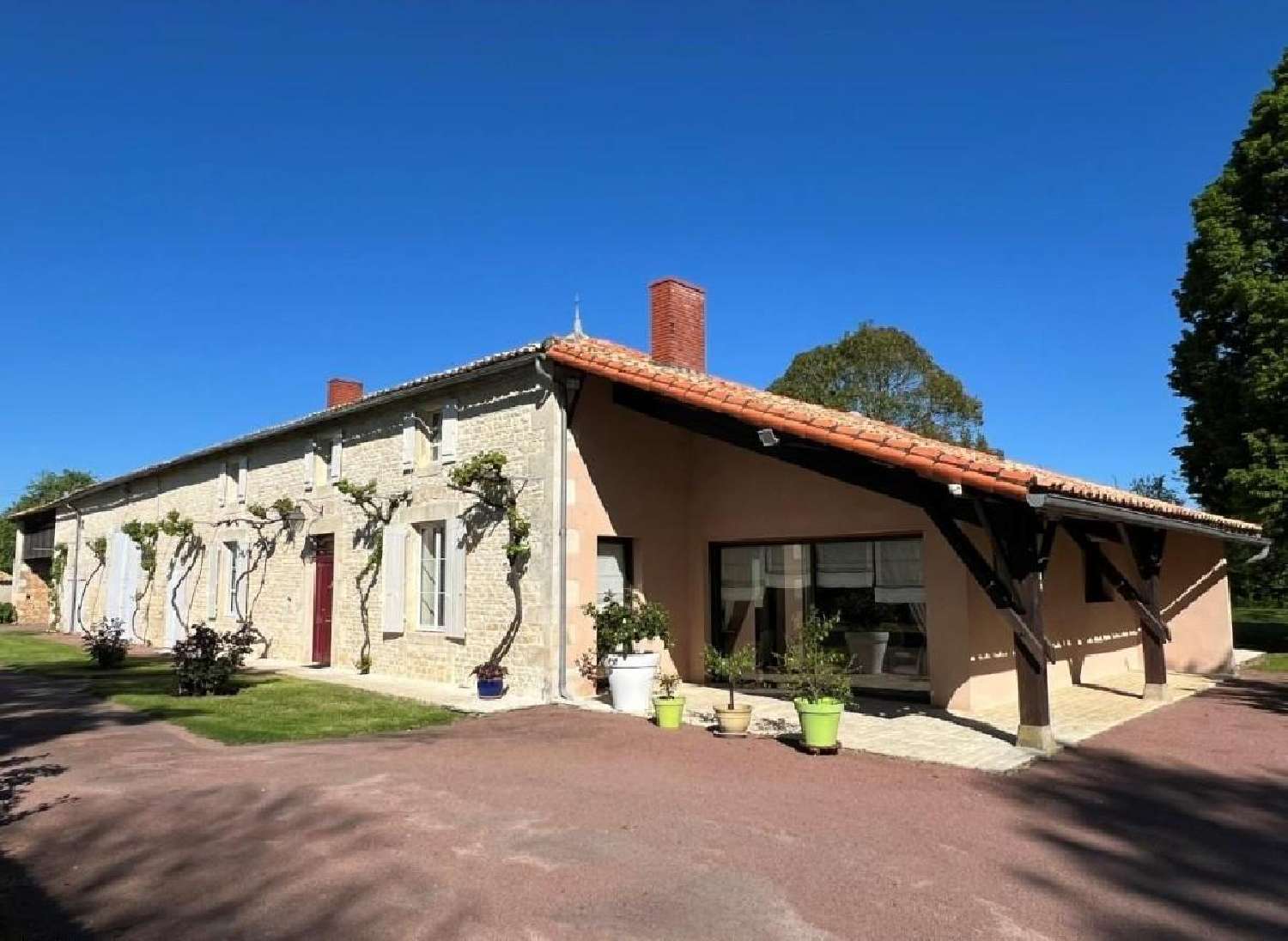  for sale house Sauzé-Vaussais Deux-Sèvres 4