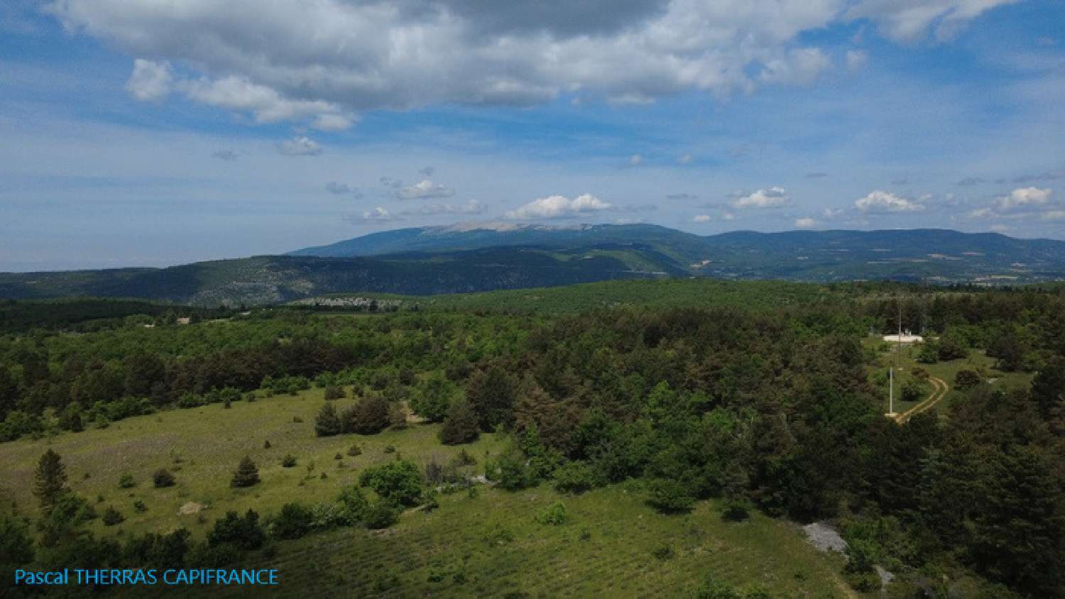  for sale house Savoillan Vaucluse 2