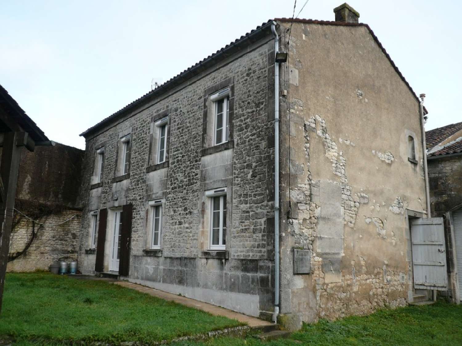  te koop huis Segonzac Charente 2