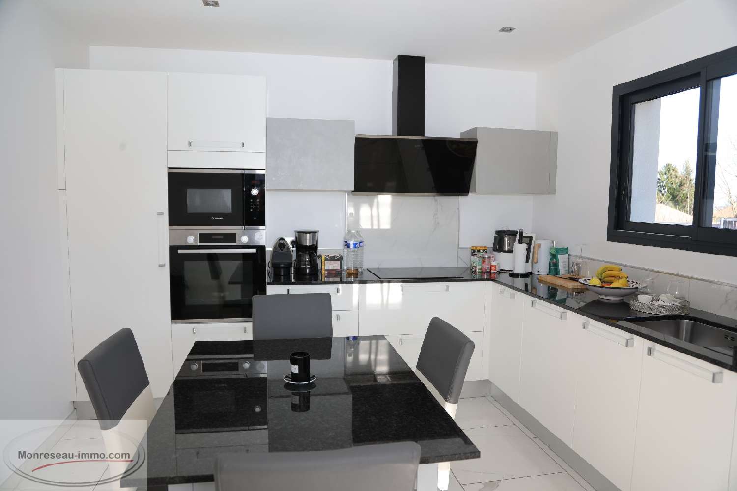  for sale house Sennecé-lès-Mâcon Saône-et-Loire 4