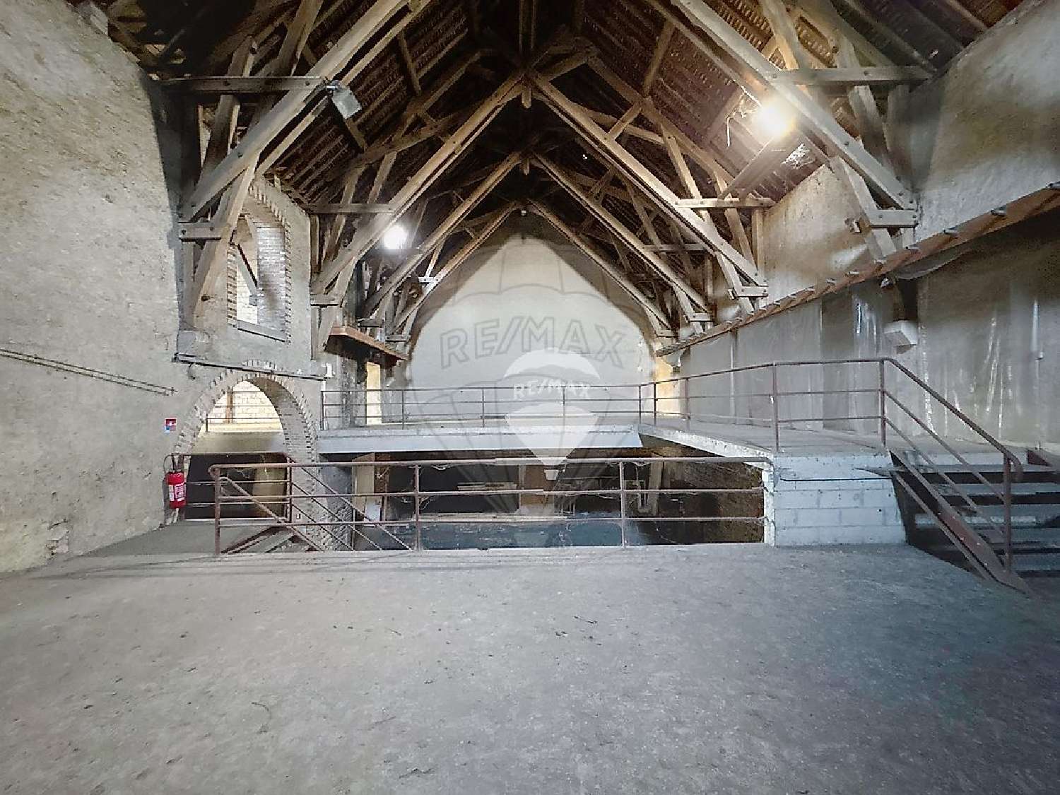  for sale house Sens Yonne 2