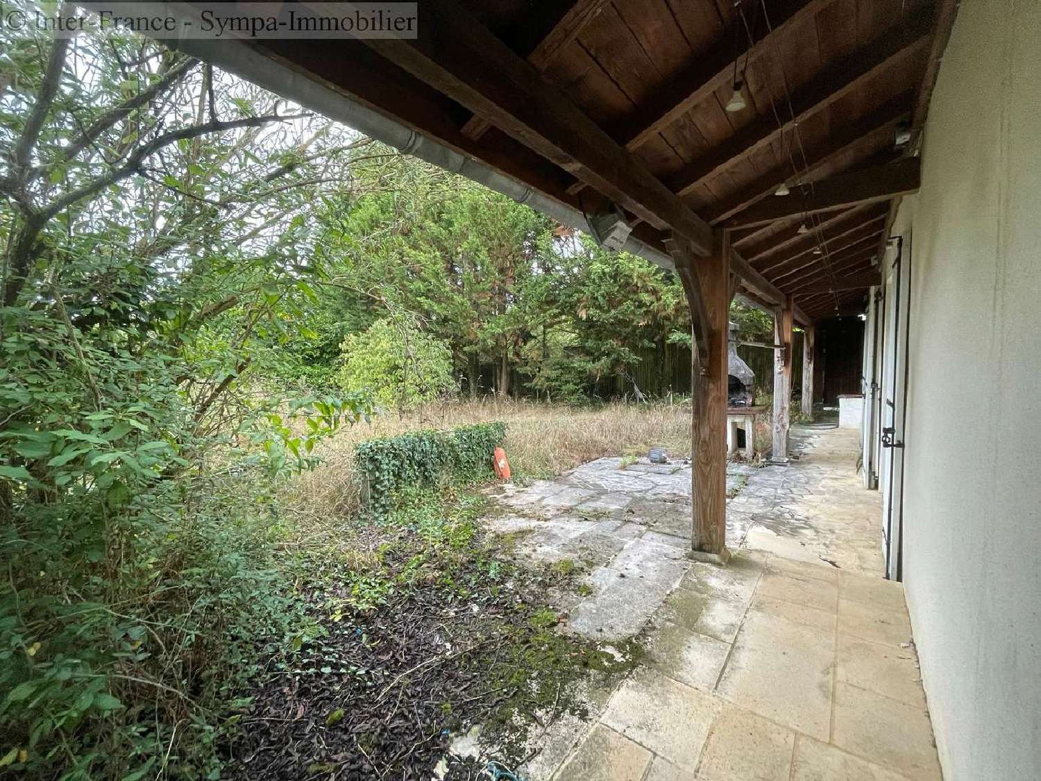  te koop huis Ventouse Charente 1