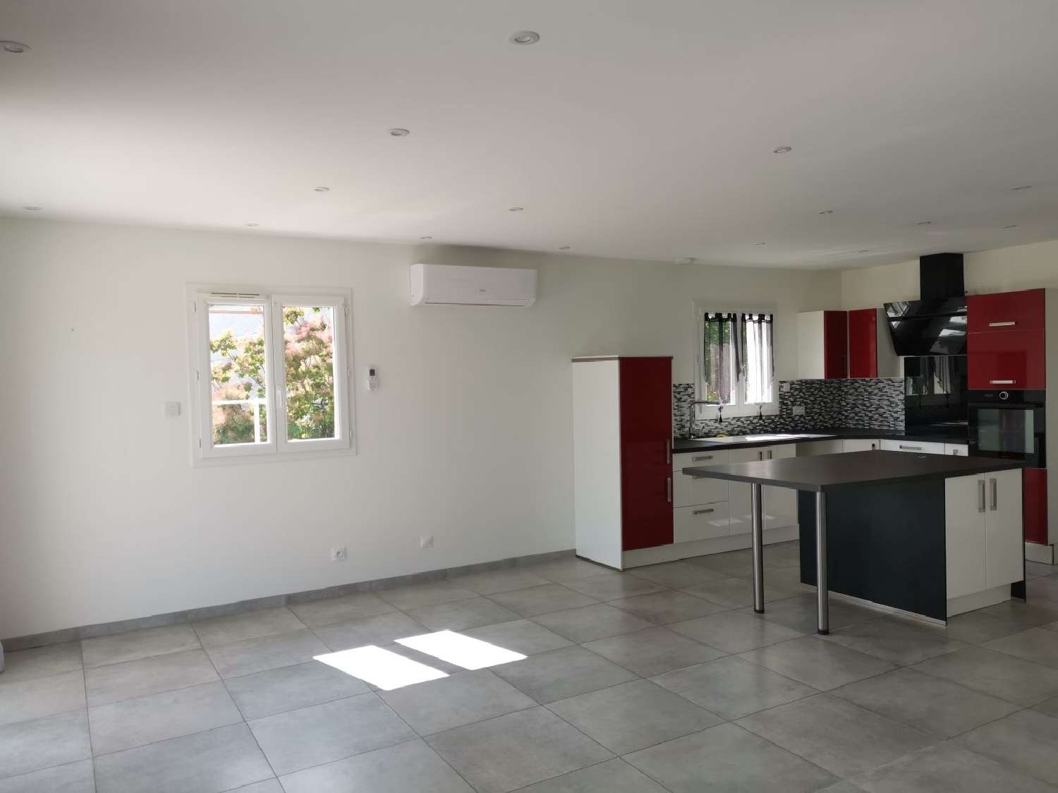  for sale house Véranne Loire 5