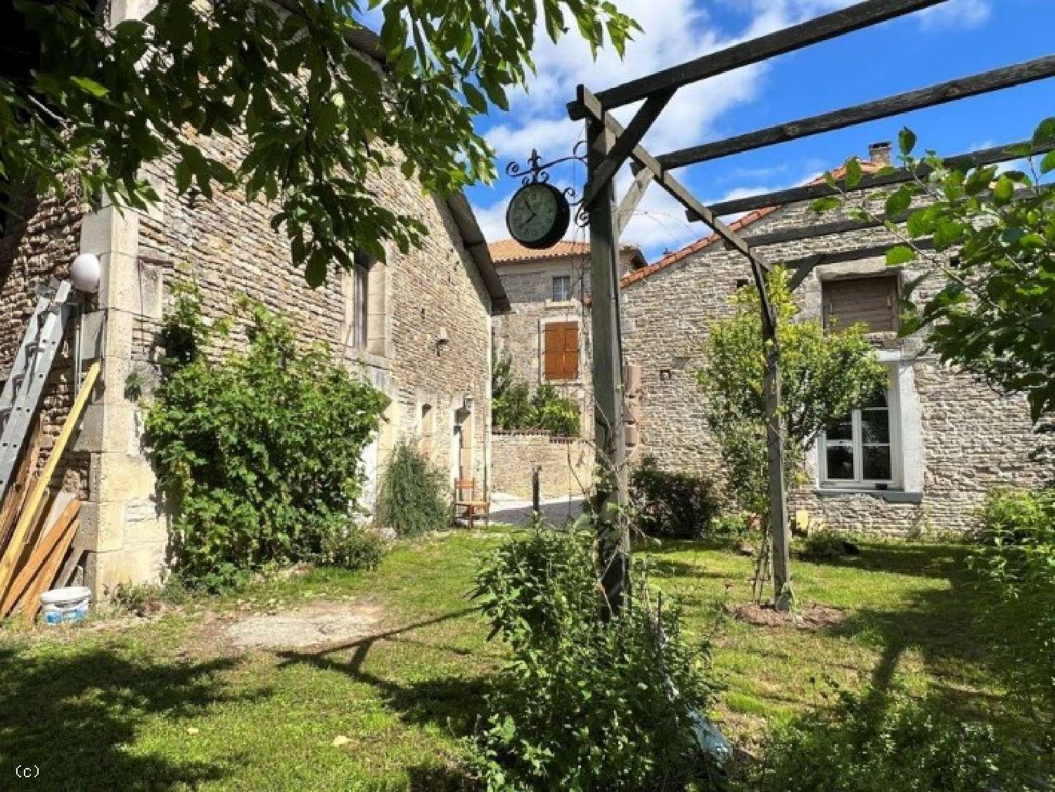  te koop huis Villefagnan Charente 3