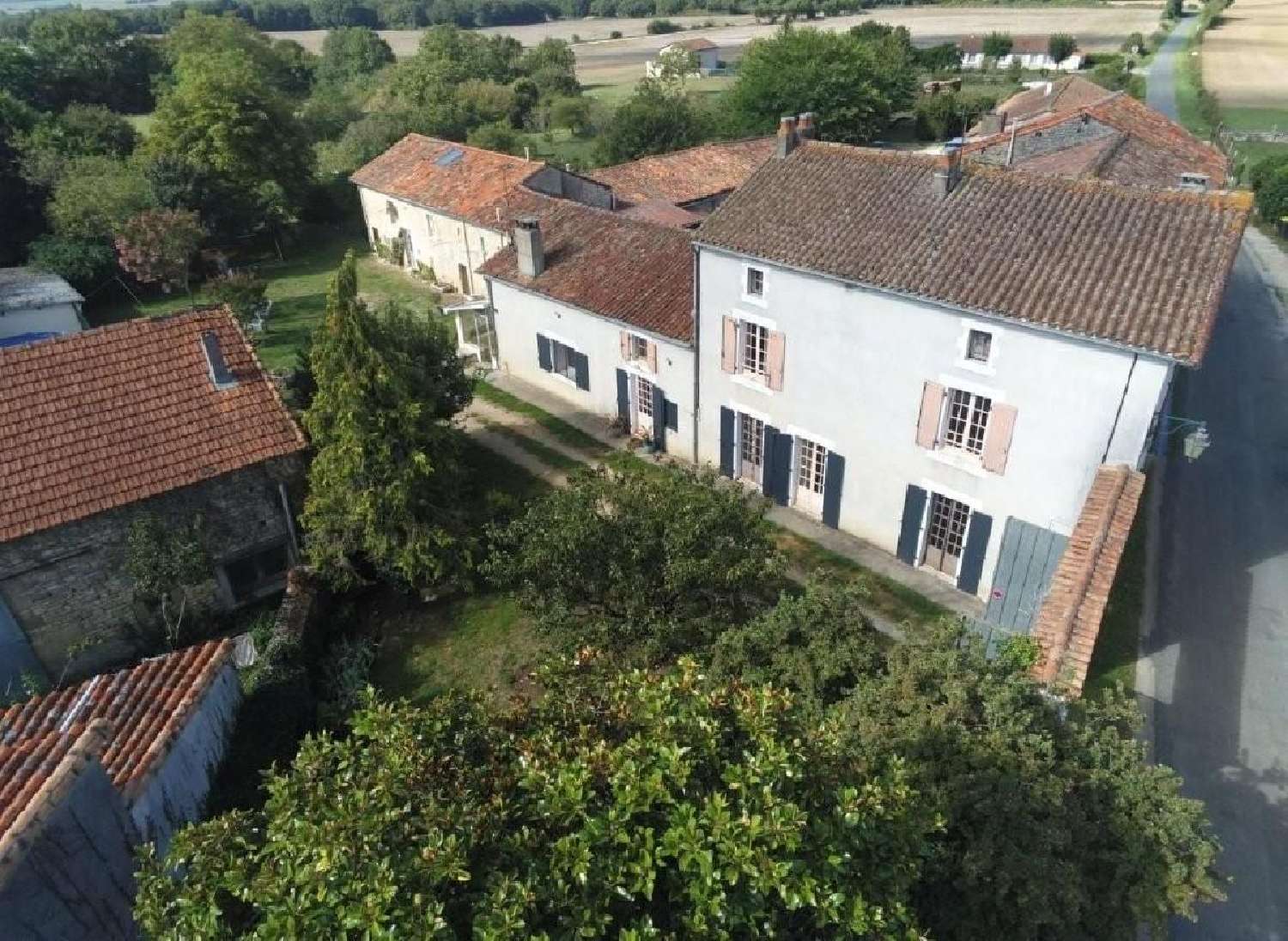  te koop huis Villefagnan Charente 1