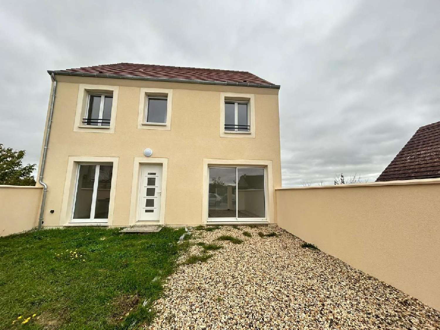  for sale house Villeneuve-Saint-Germain Aisne 1