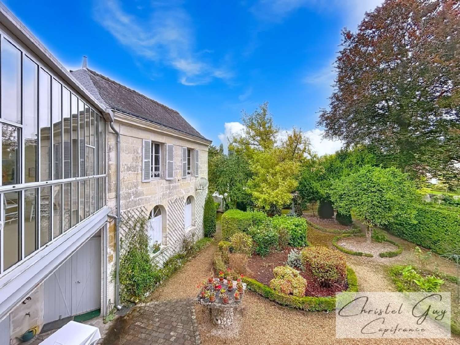  for sale mansion La Chartre-sur-le-Loir Sarthe 1