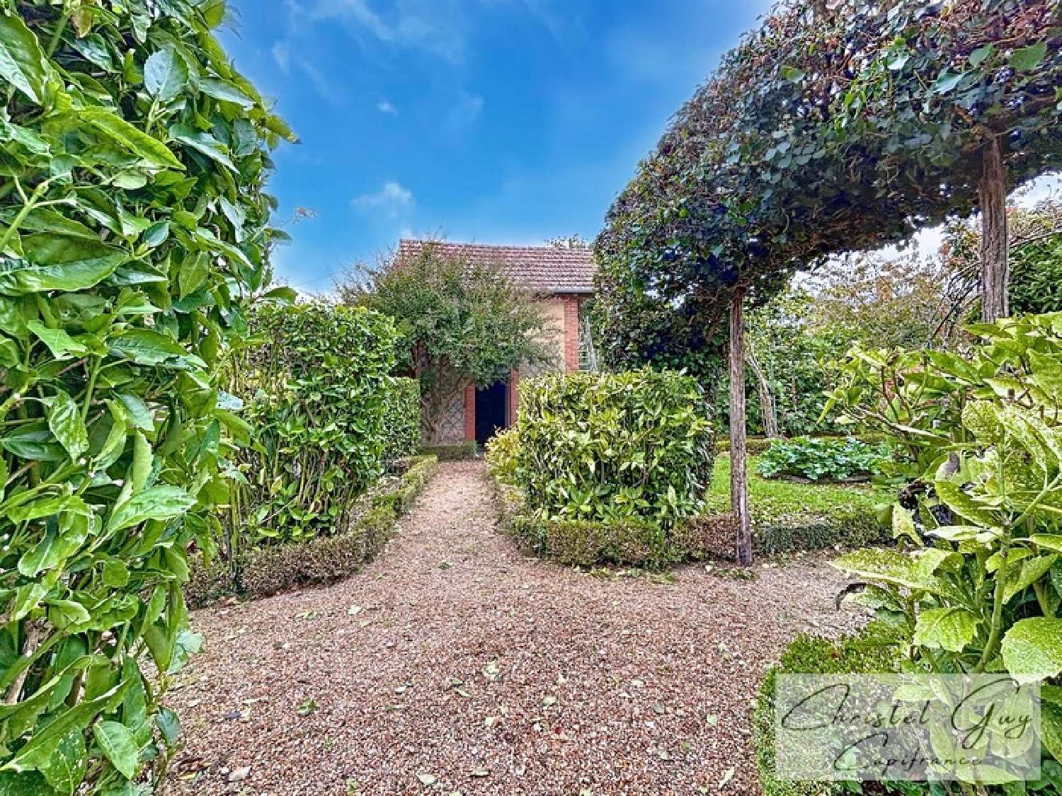  for sale mansion La Chartre-sur-le-Loir Sarthe 7