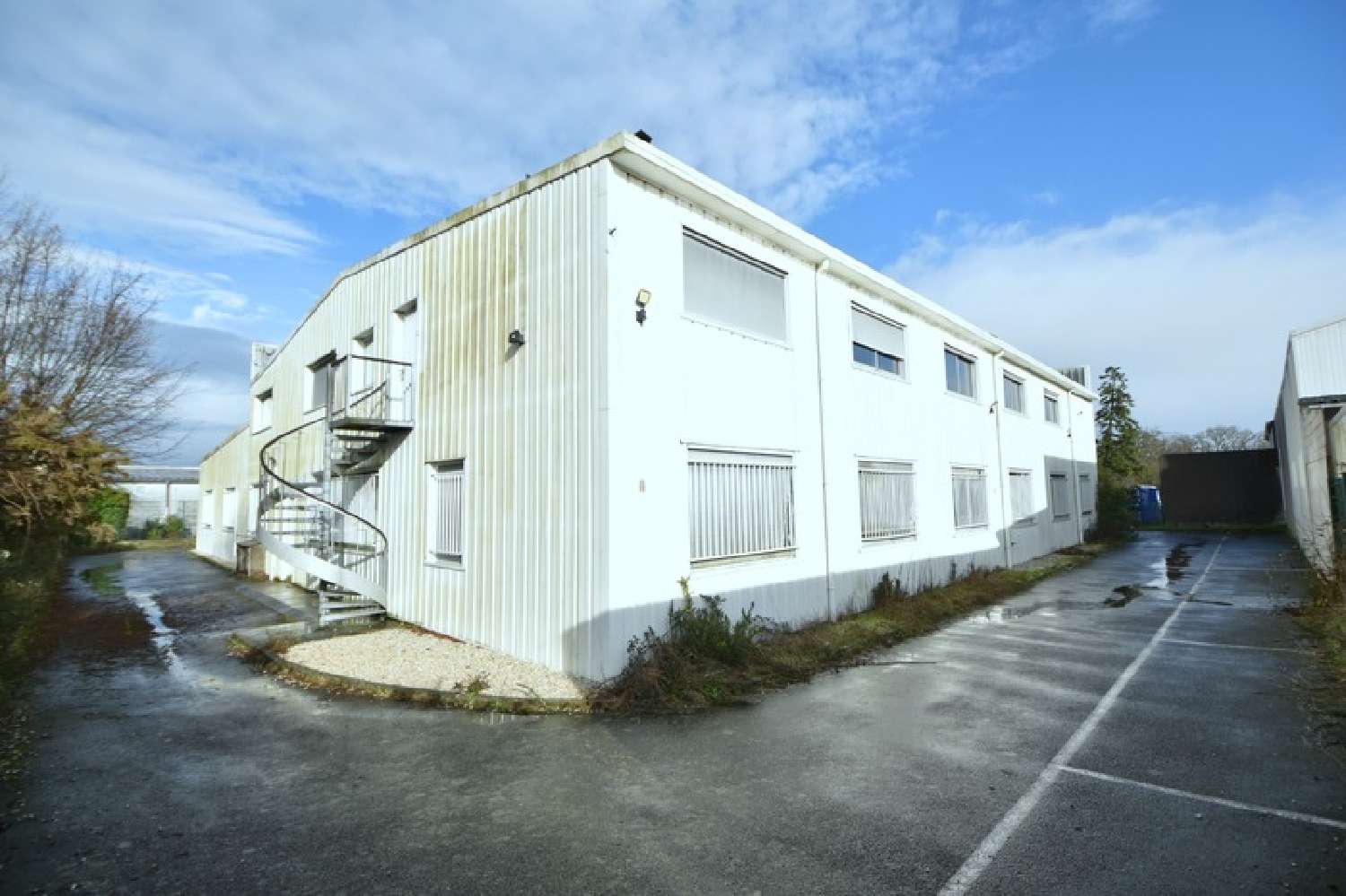 for sale office Carquefou Loire-Atlantique 1