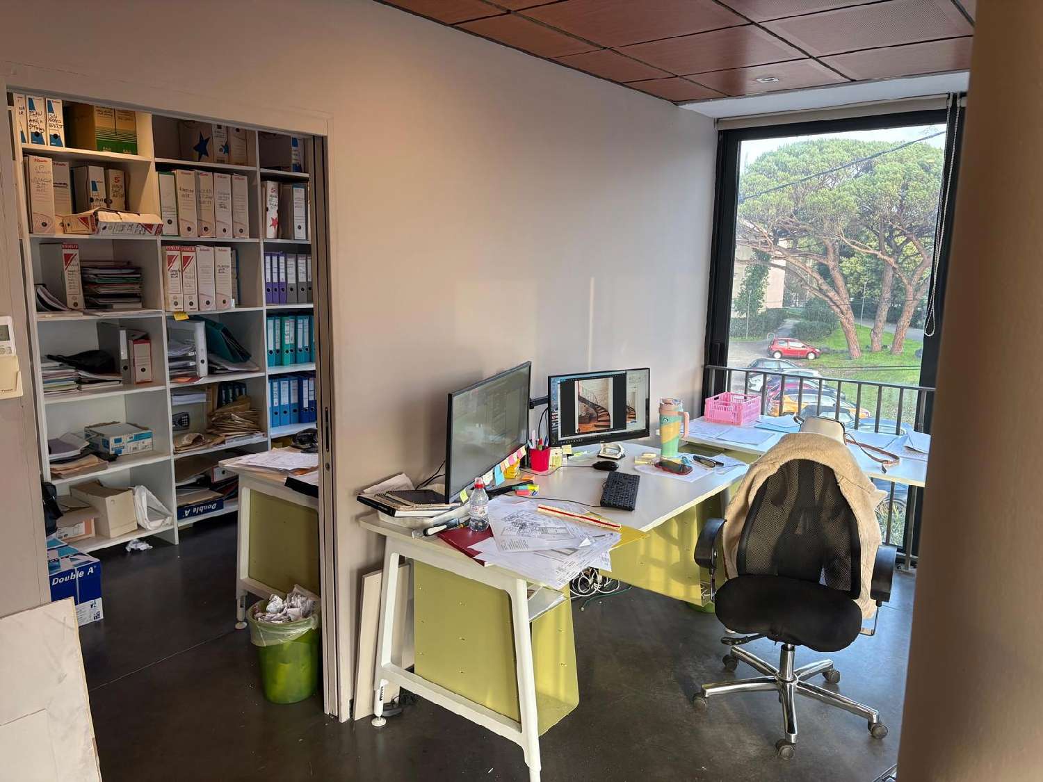 for sale office Cogolin Var 3