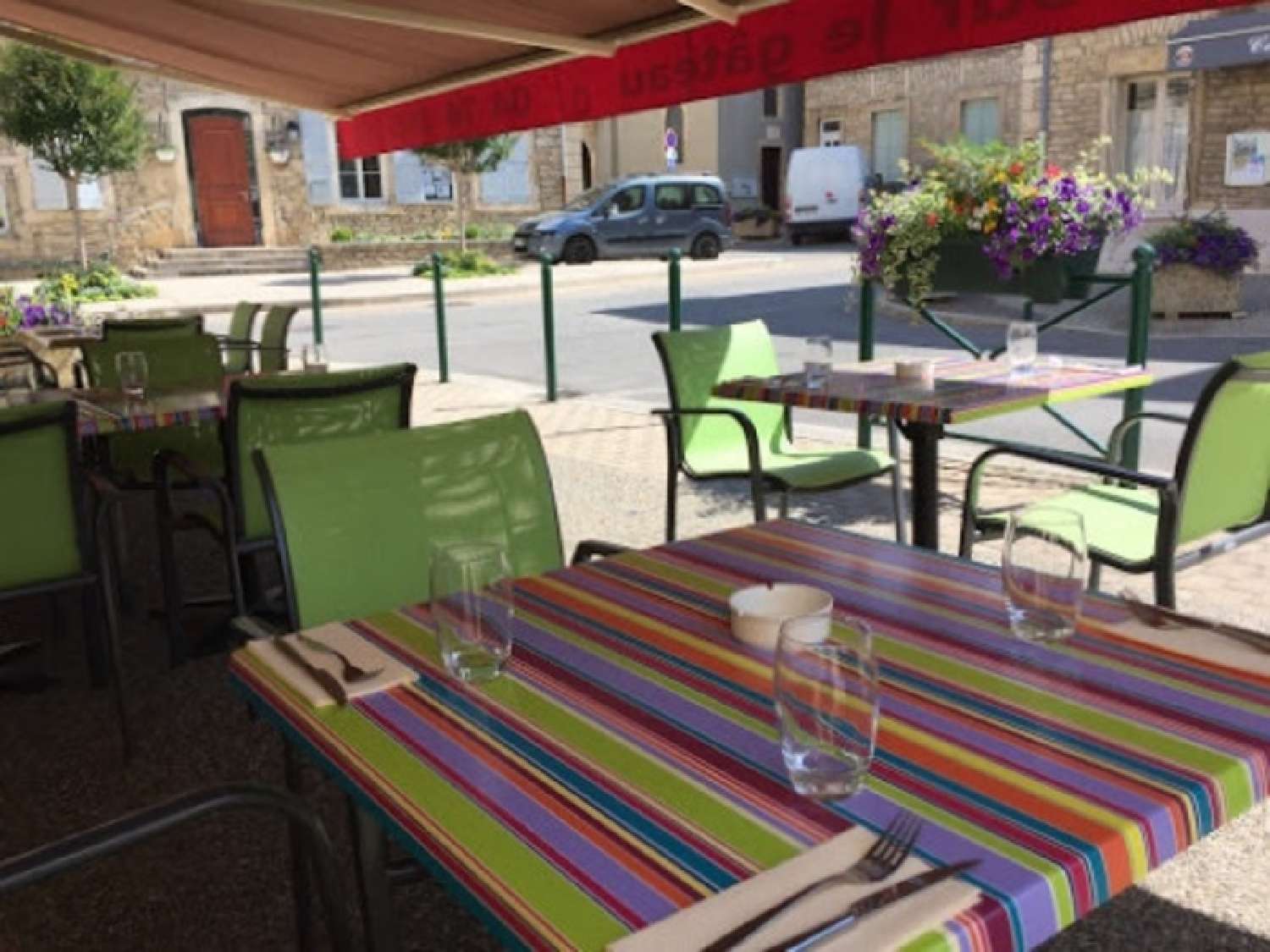  for sale restaurant Four Isère 7