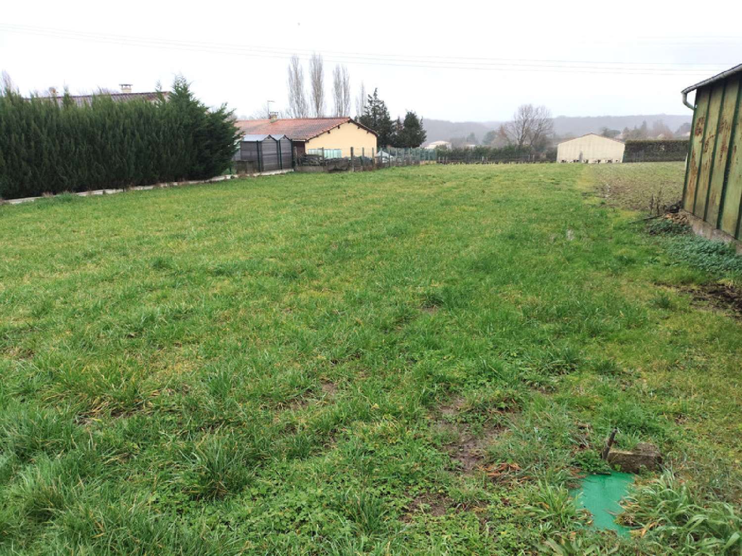  à vendre terrain Fontcouverte Charente-Maritime 2