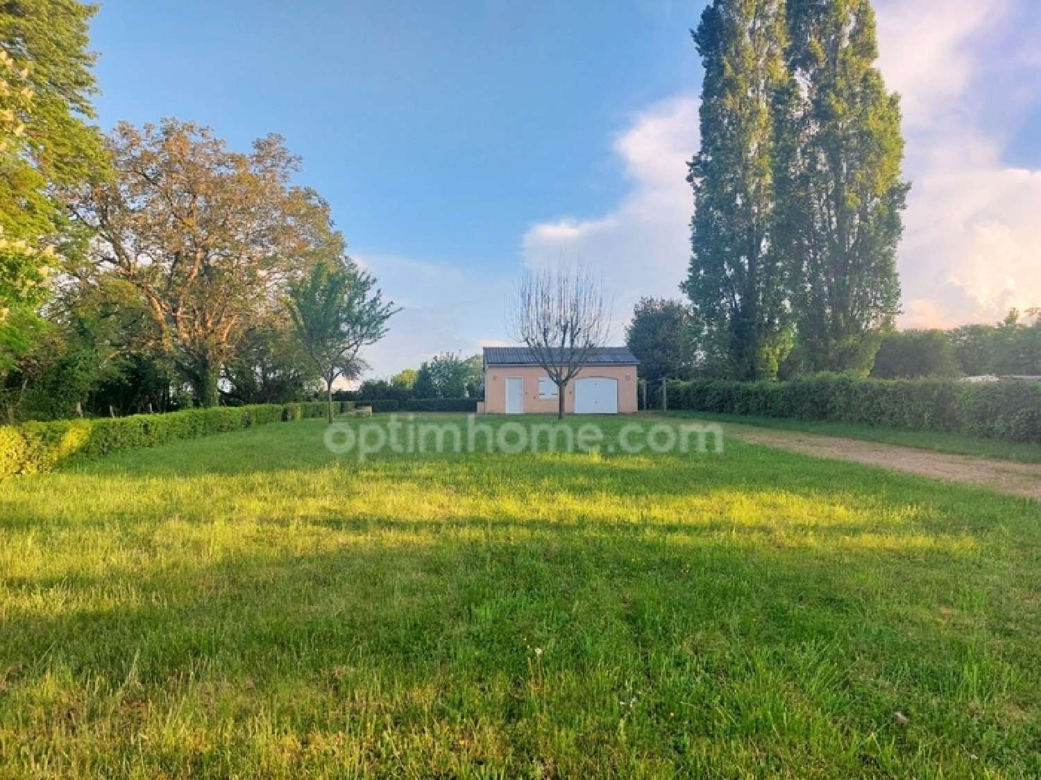  for sale terrain Saint-Amand-en-Puisaye Nièvre 1