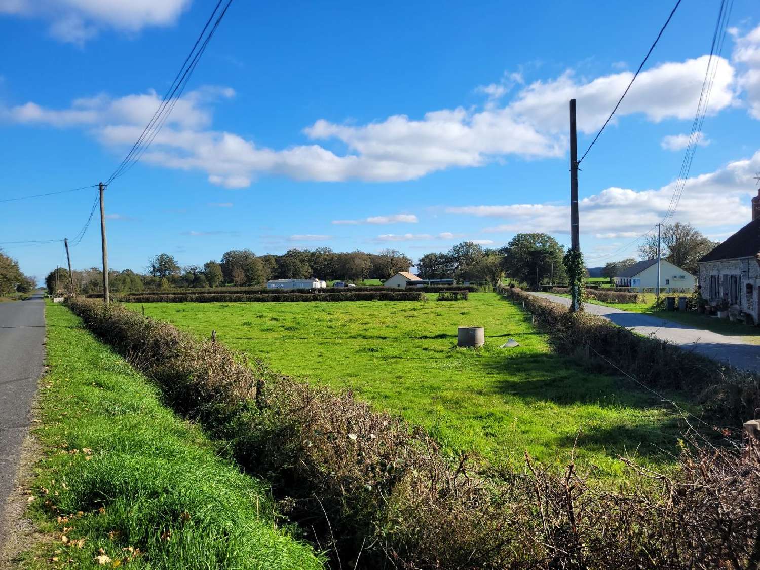  for sale terrain Saint-Sauvier Allier 1