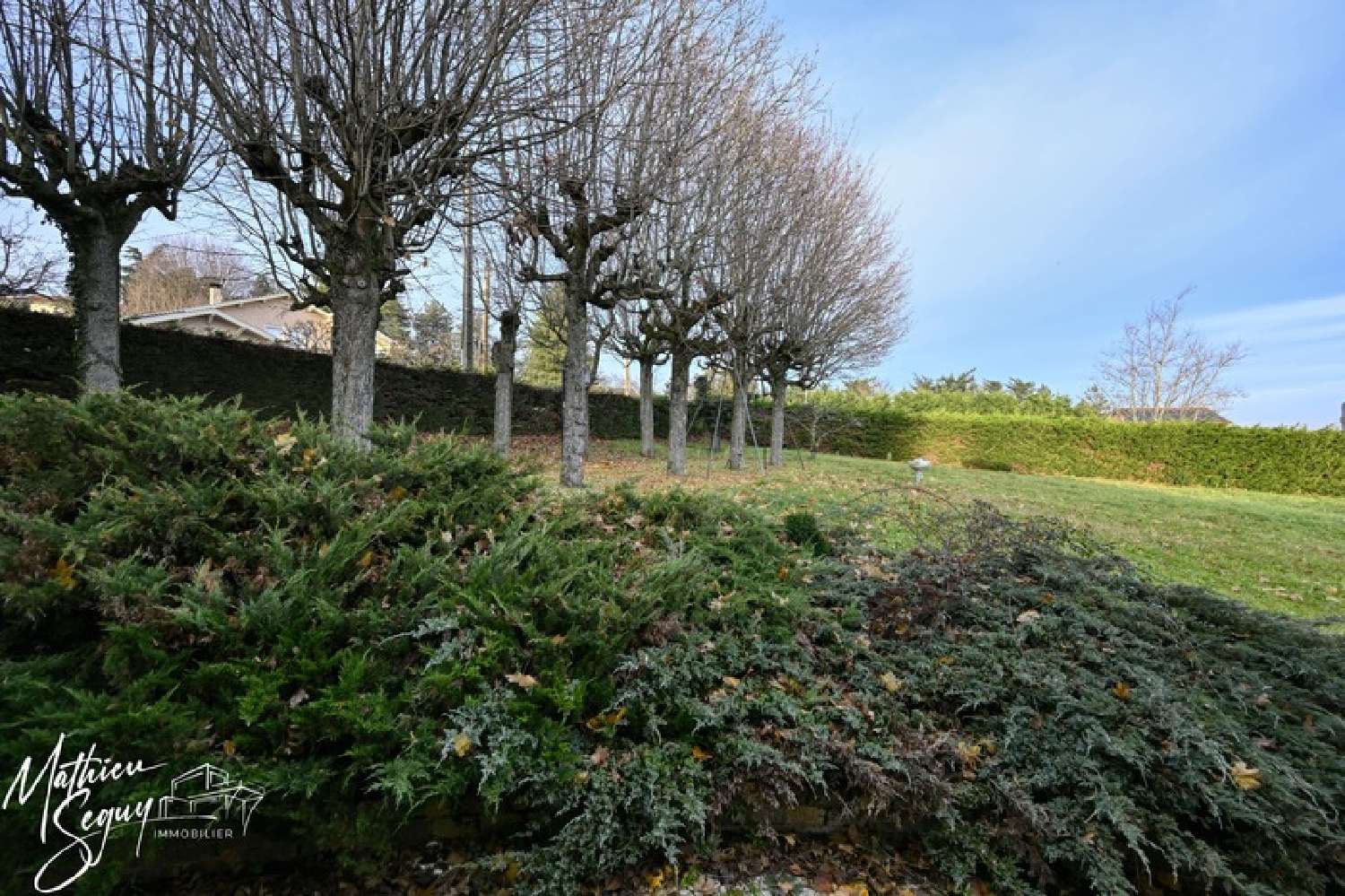  for sale terrain Vaugneray Rhône 1