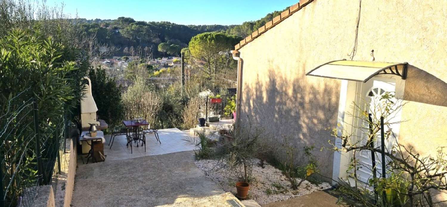 te koop villa Le Luc Var 3