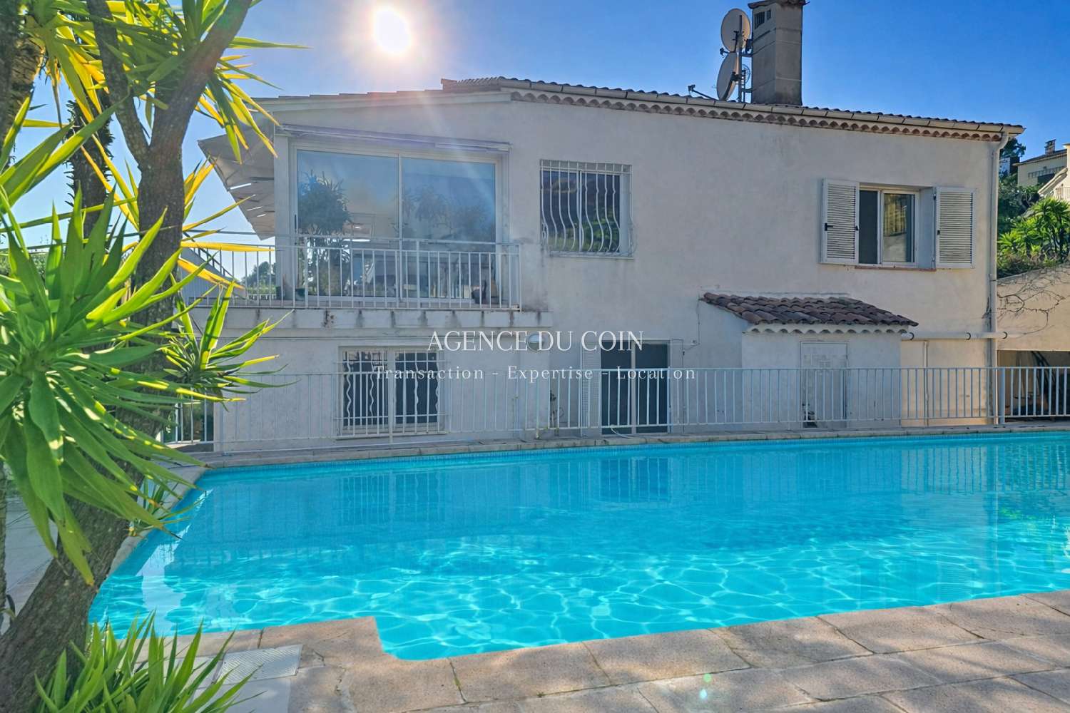  te koop villa Mandelieu-la-Napoule Alpes-Maritimes 1