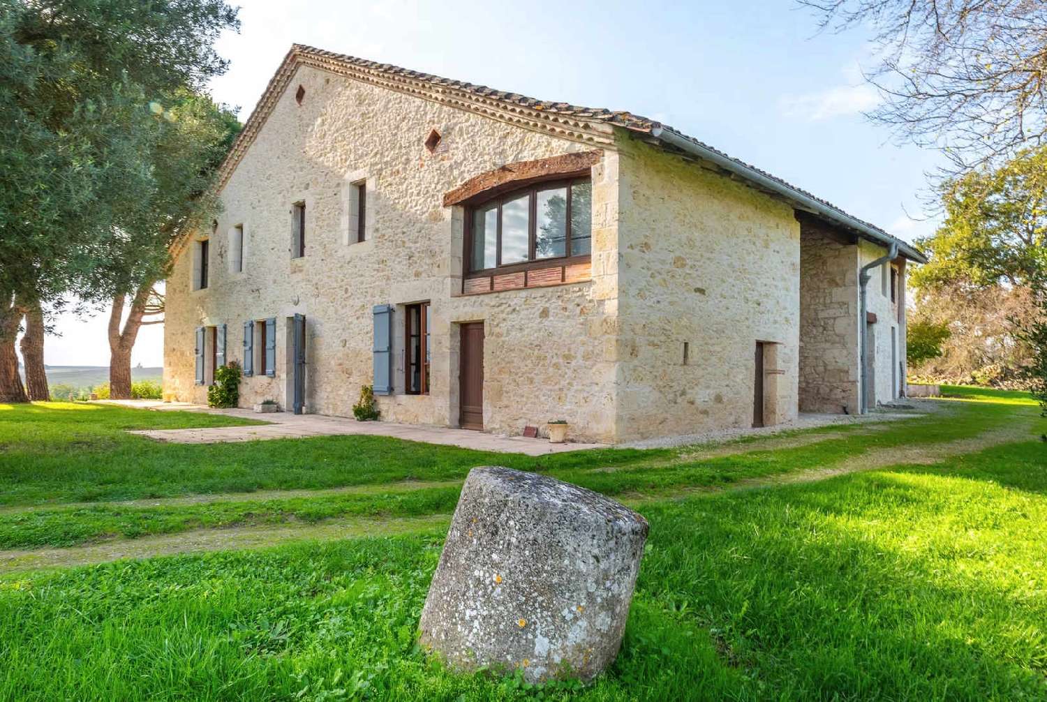  for sale villa Mauvezin Gers 1