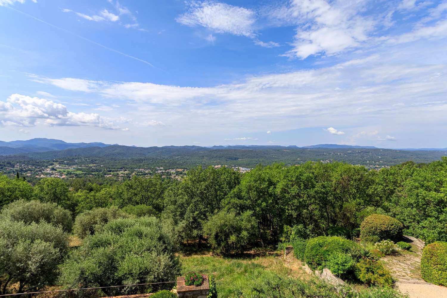  à vendre villa Montauroux Var 2