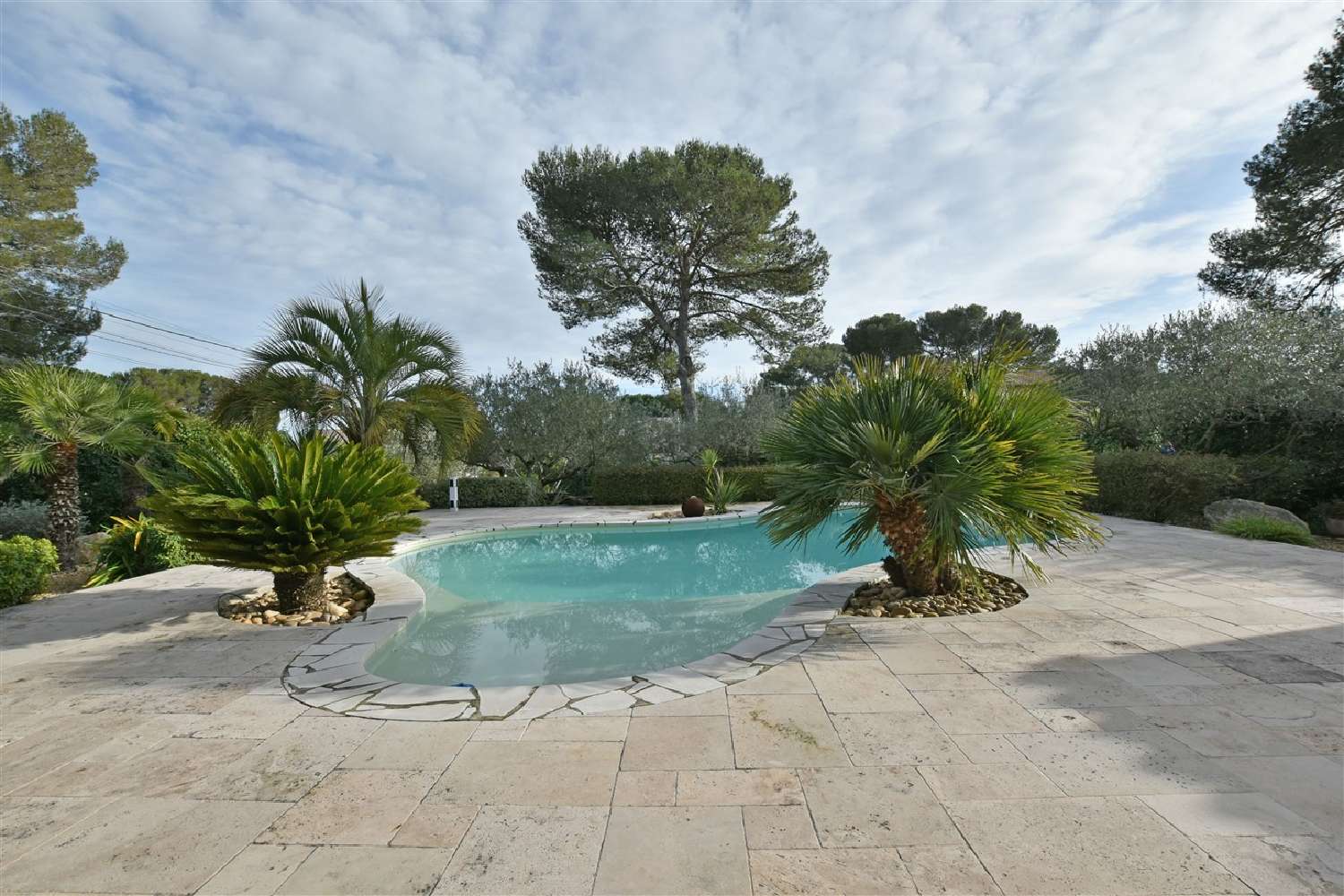 kaufen Villa Nages-et-Solorgues Gard 2