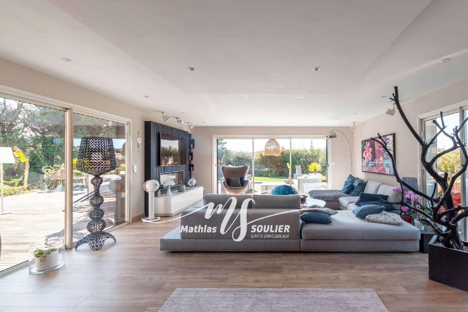  te koop villa Puyricard Bouches-du-Rhône 4