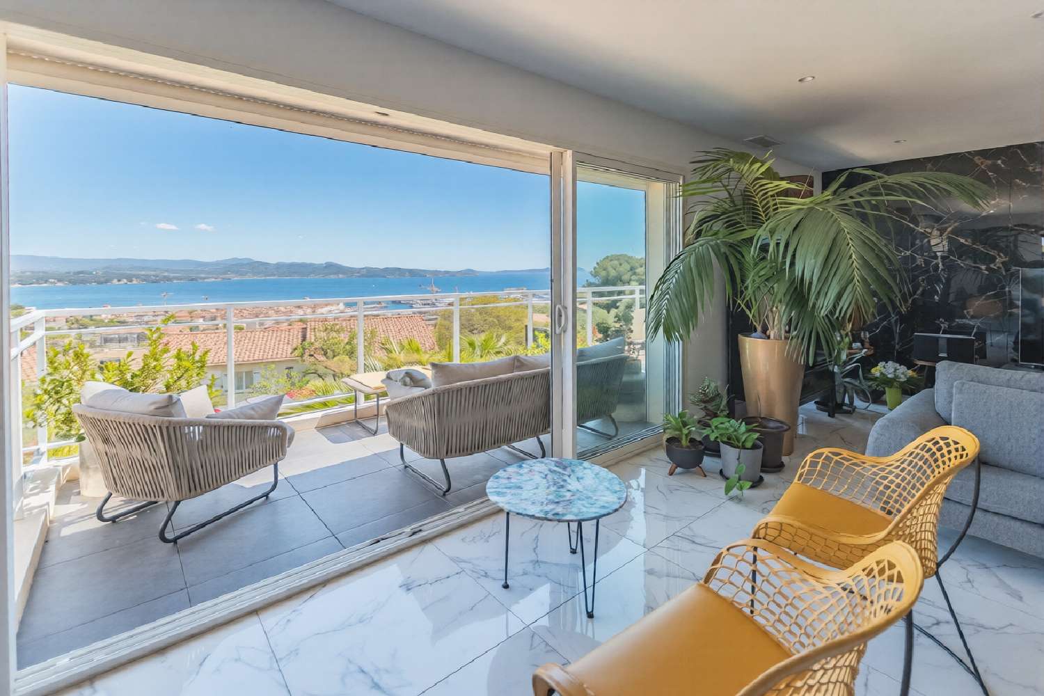  te koop villa Saint-Cyr-sur-Mer Var 2