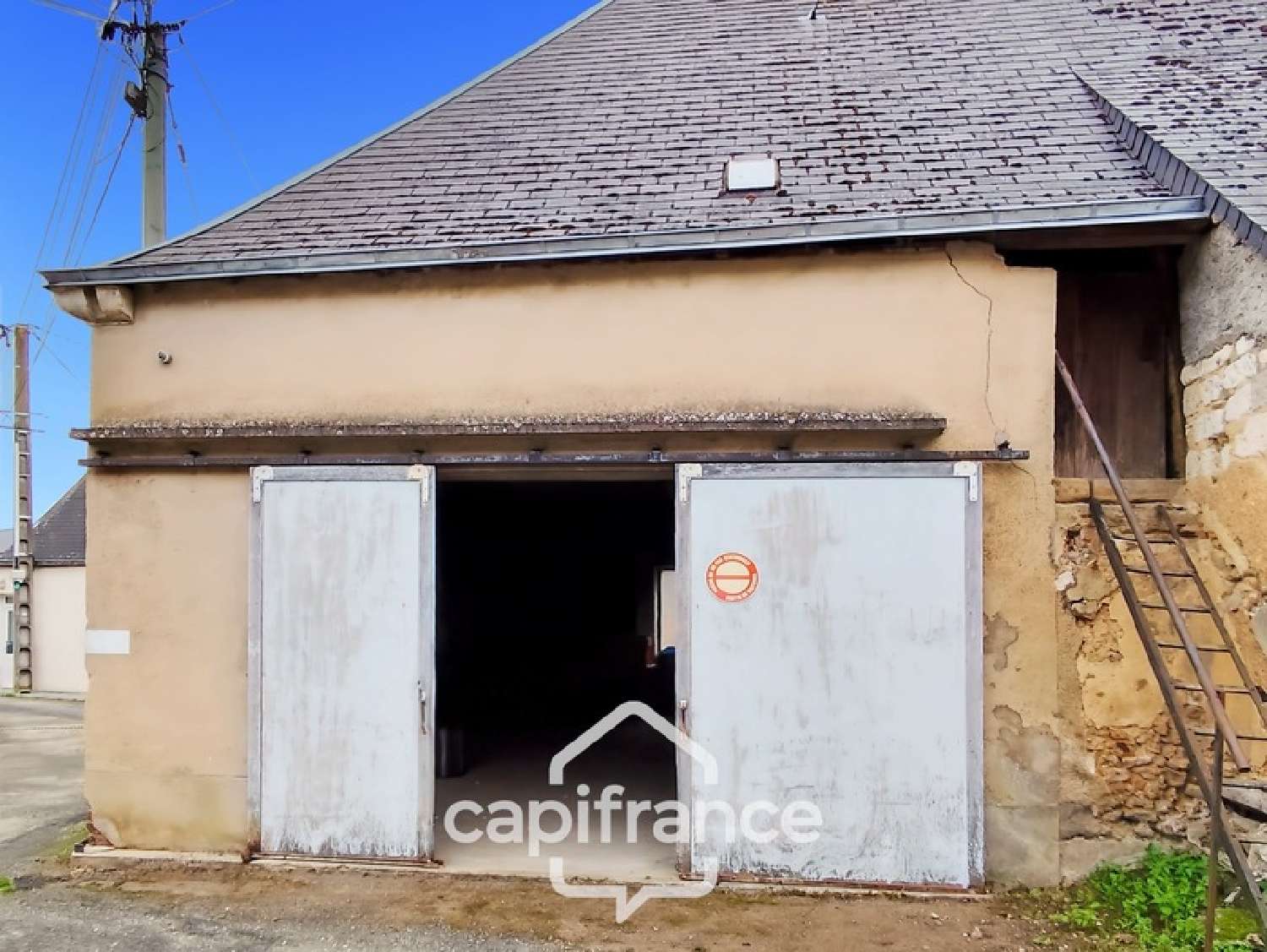 à vendre maison de village Bessé-sur-Braye Sarthe 3