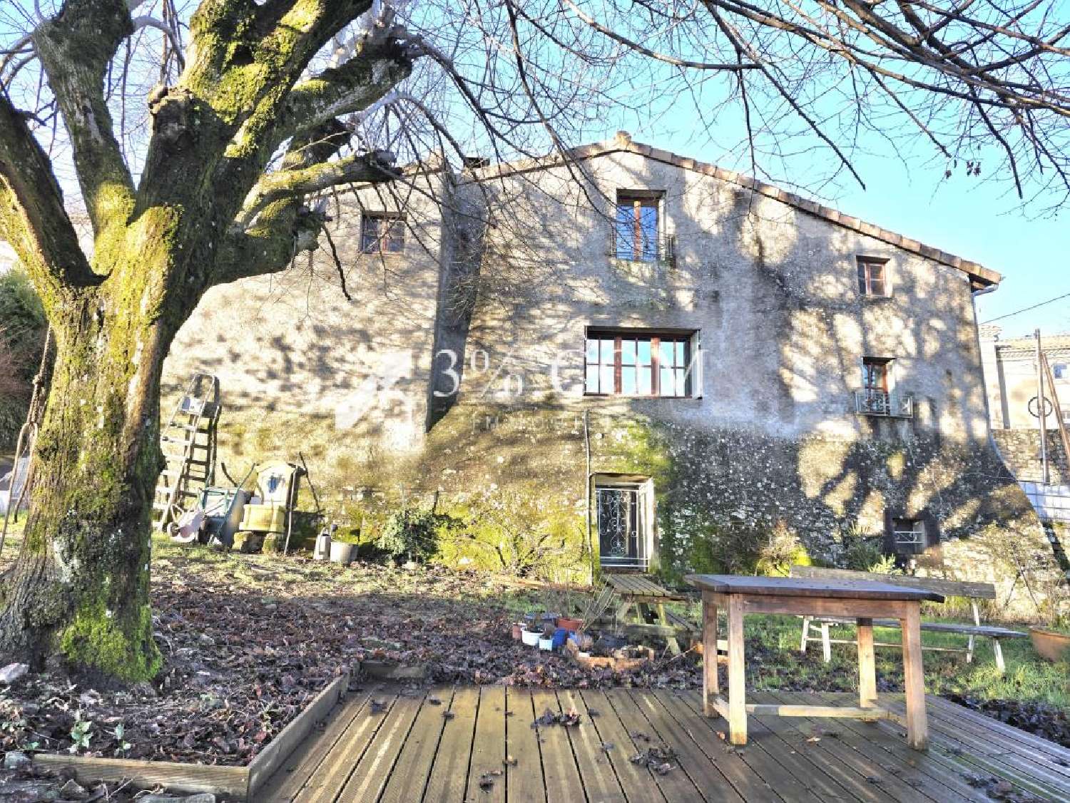  te koop dorpshuis Boffres Ardèche 2