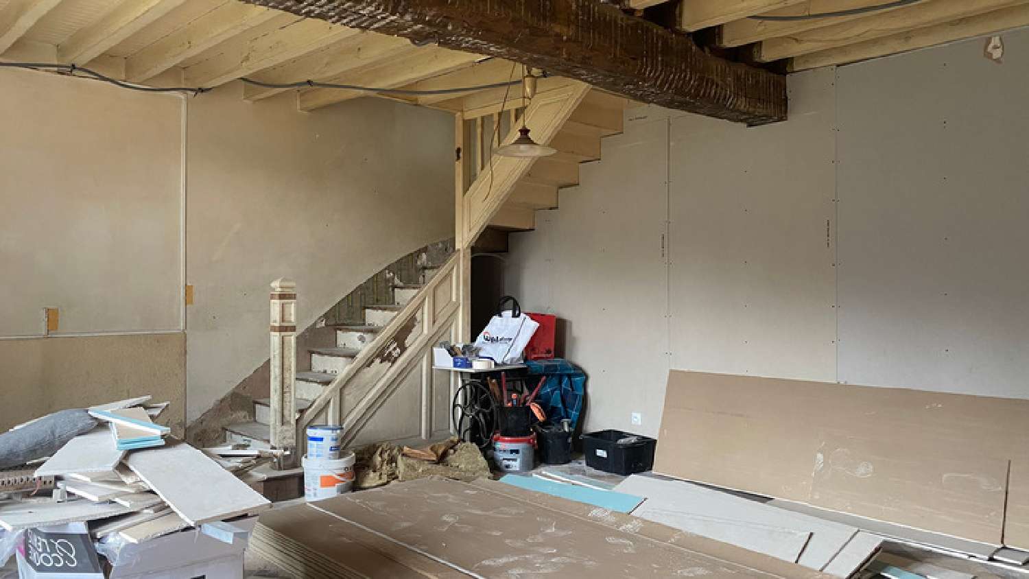  for sale village house Dissangis Yonne 4