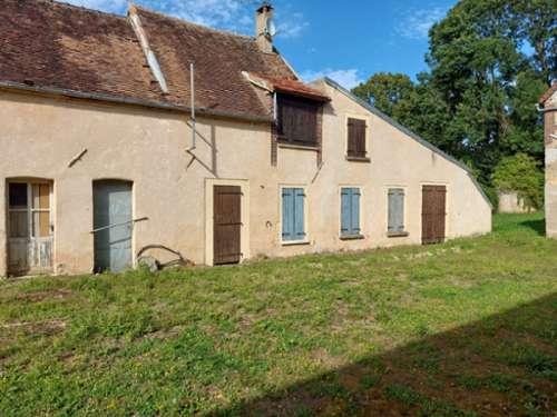 Les Sièges Yonne dorpshuis foto 7254021