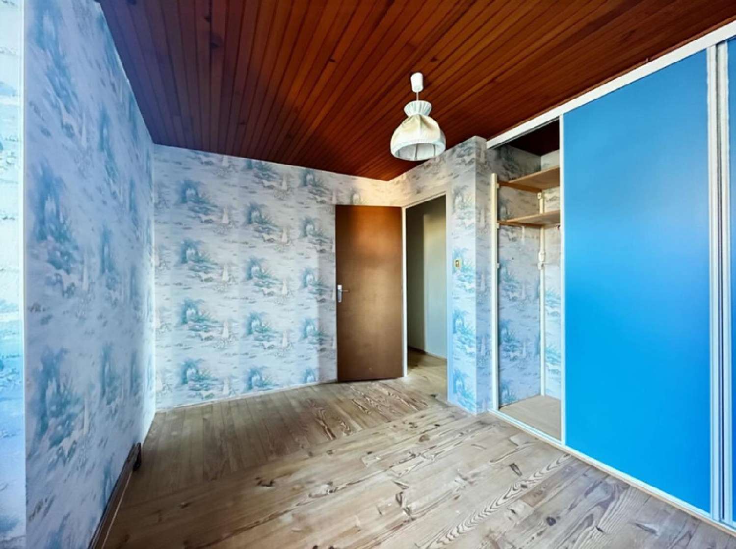  for sale village house Sainte-Colombe-sur-Gand Loire 8