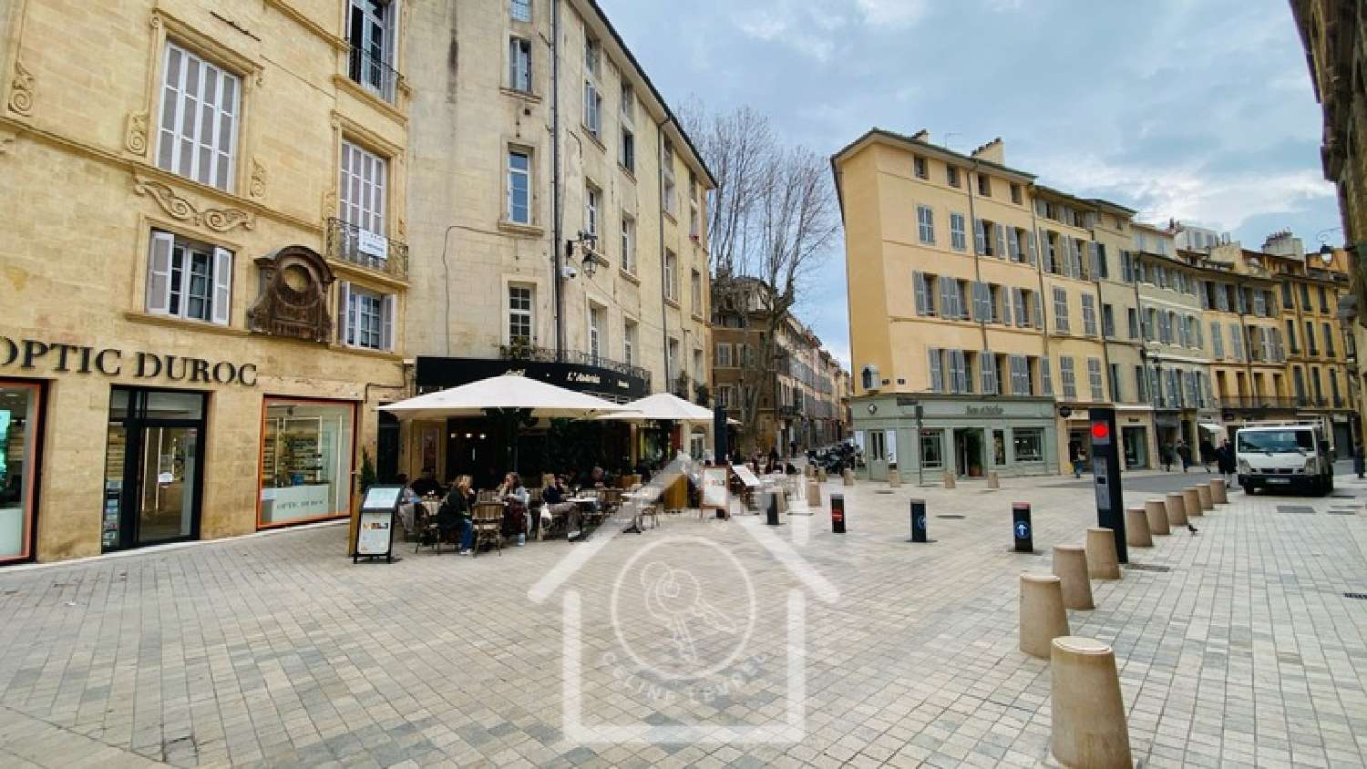 à vendre appartement Aix-en-Provence Bouches-du-Rhône 2