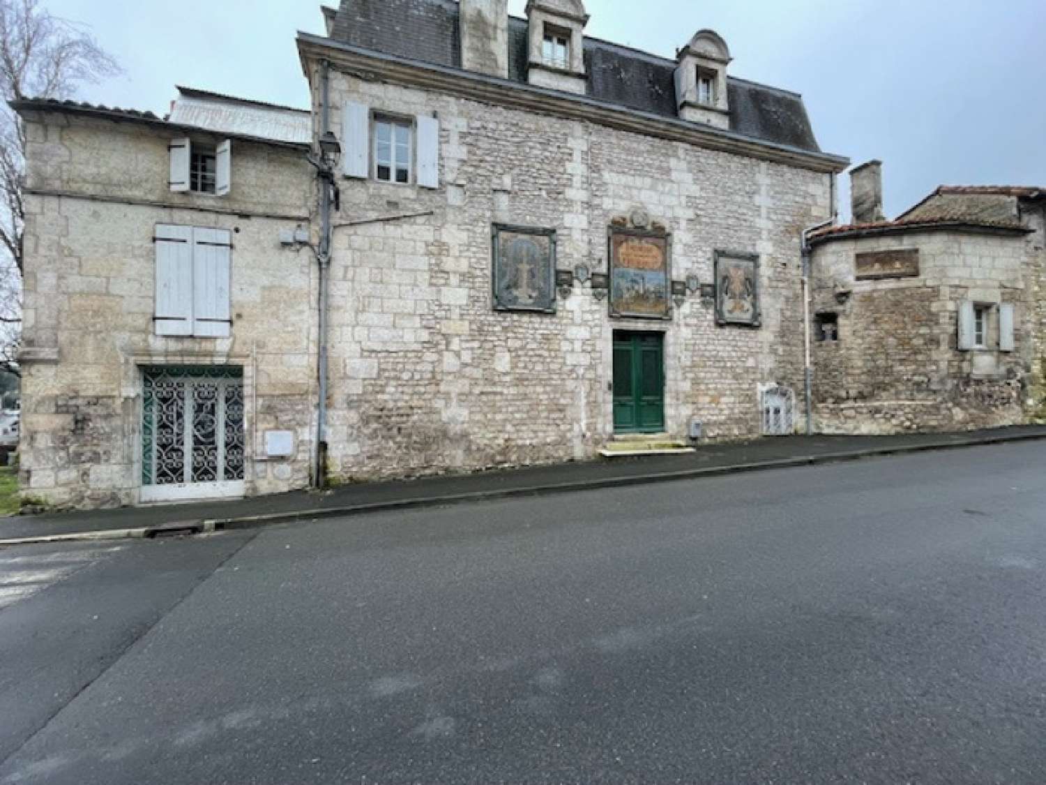  for sale apartment Angoulême Charente 1