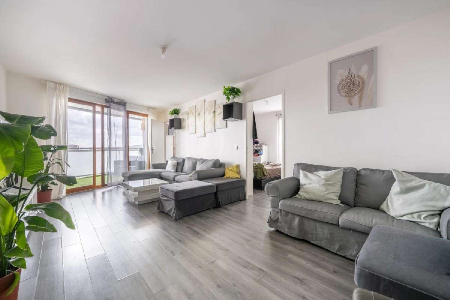  te koop appartement Cergy Val-d'Oise 1