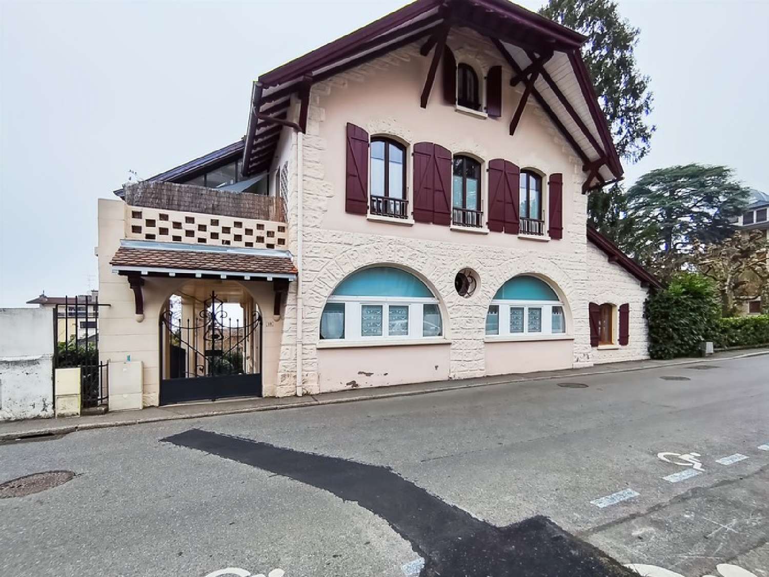  te koop appartement Évian-les-Bains Haute-Savoie 2