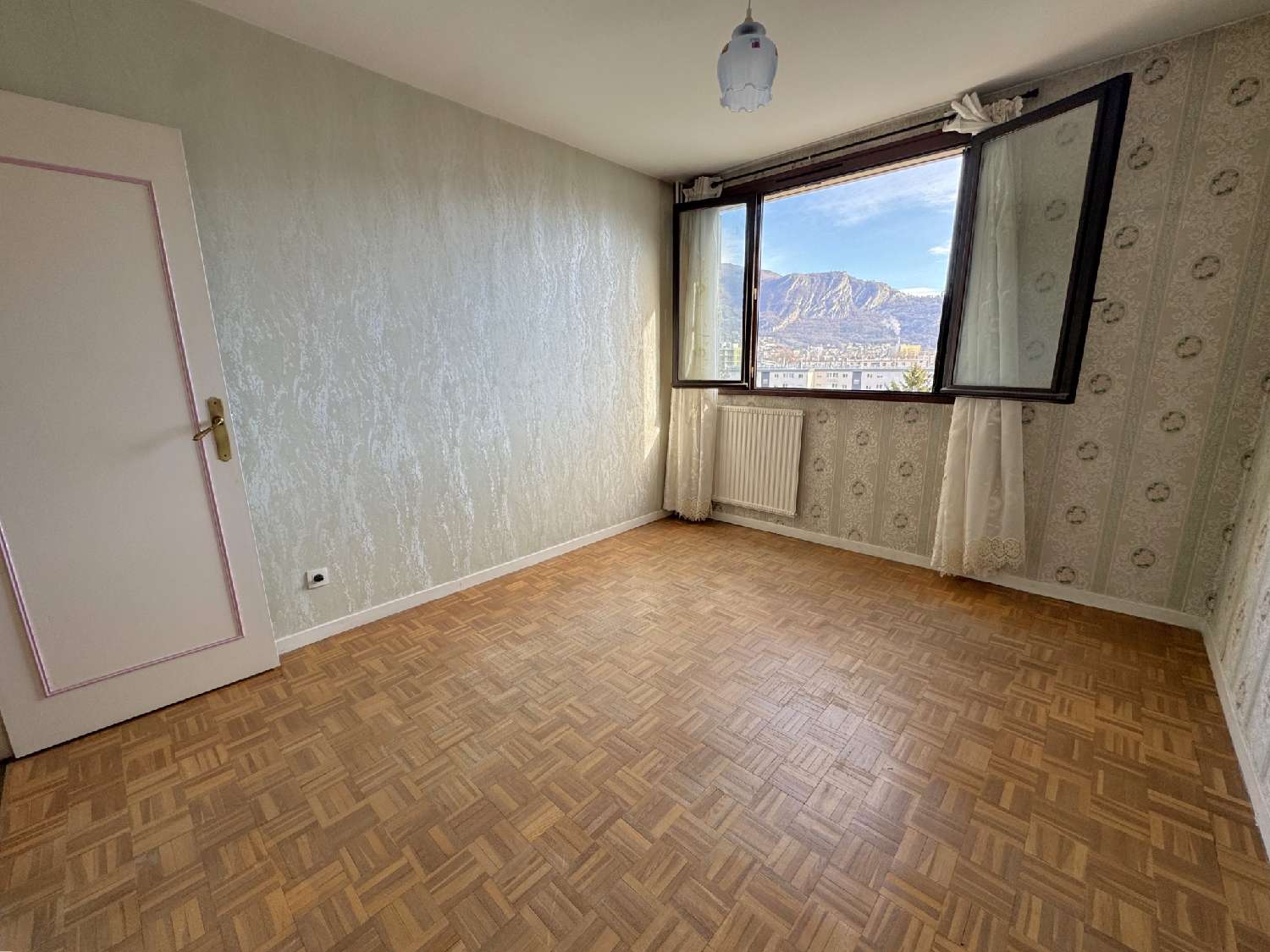  for sale apartment Fontaine Isère 8