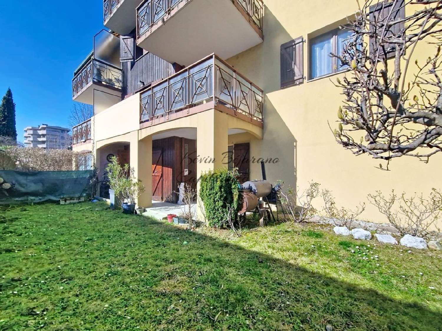  à vendre appartement Gaillard Haute-Savoie 2