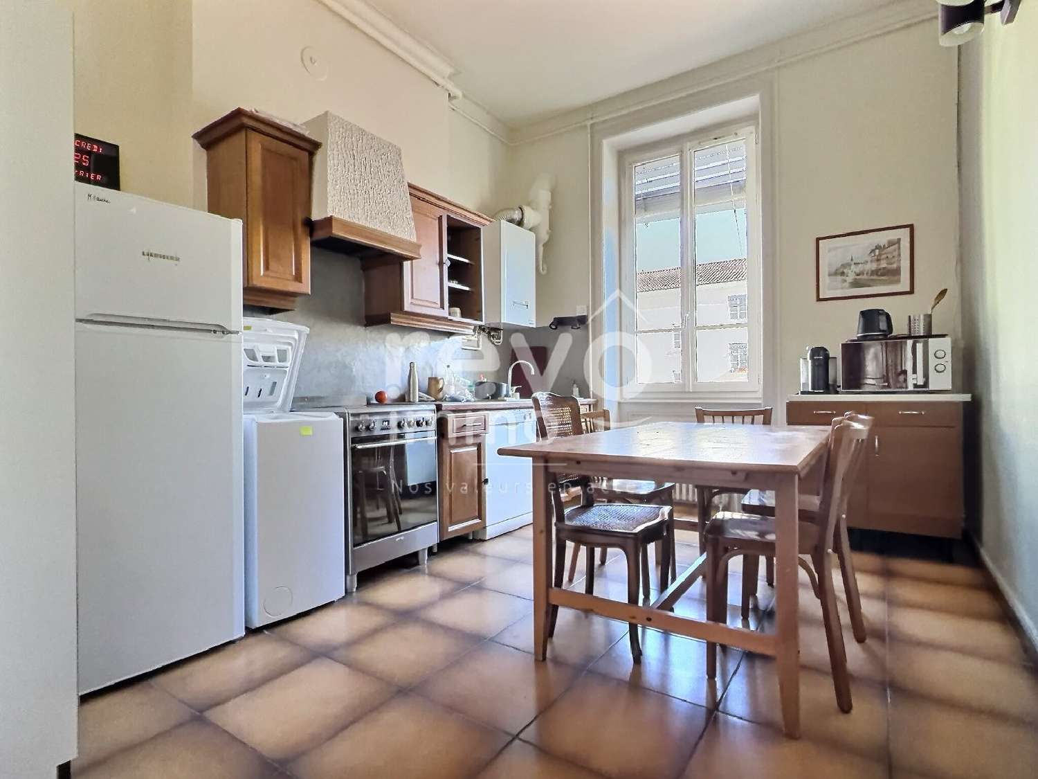  for sale apartment Lyon 7e Arrondissement Rhône 5
