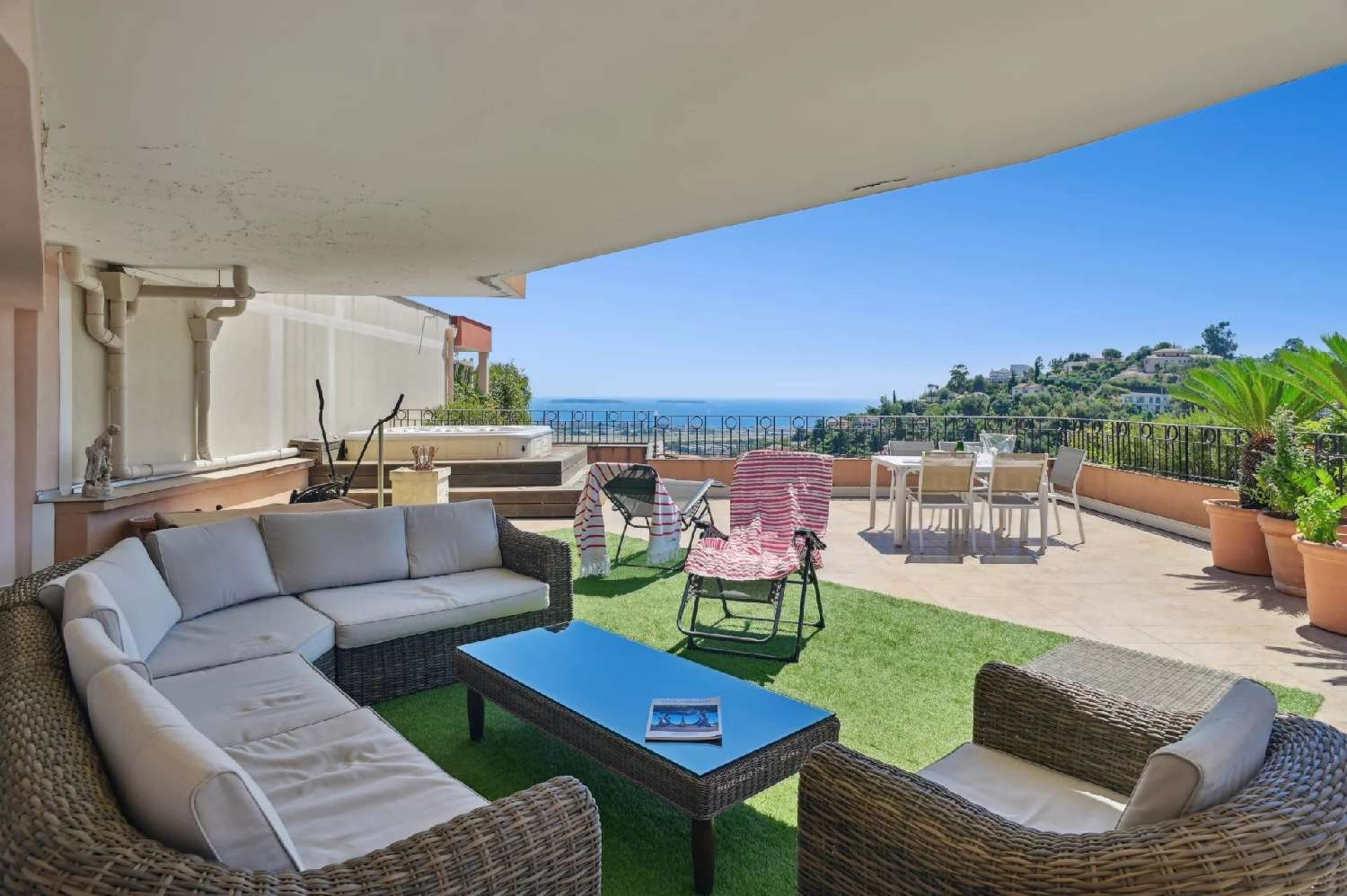  te koop appartement Mandelieu-la-Napoule Alpes-Maritimes 2